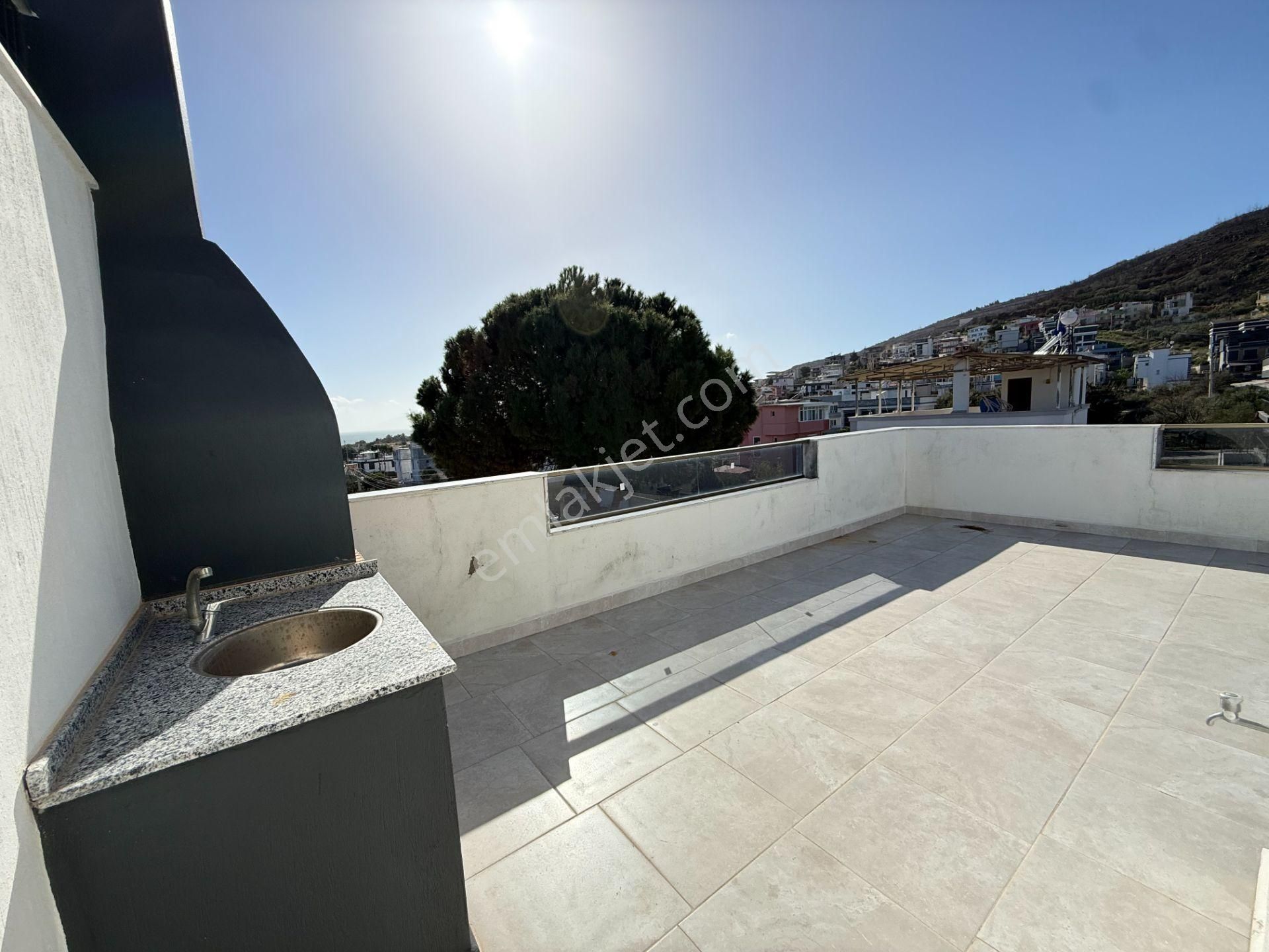 Seferıhısar Doğanbey'de Satılık Sıfır Genıs Müstakil 4+1 Villa - Görsel 29