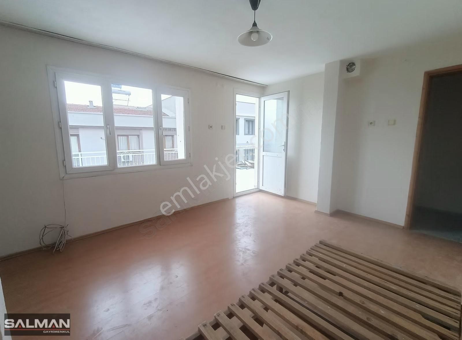 Salman'dan Bayraklı Alpaslan Mh.'de Kiralık 3+1 Daire - Görsel 17