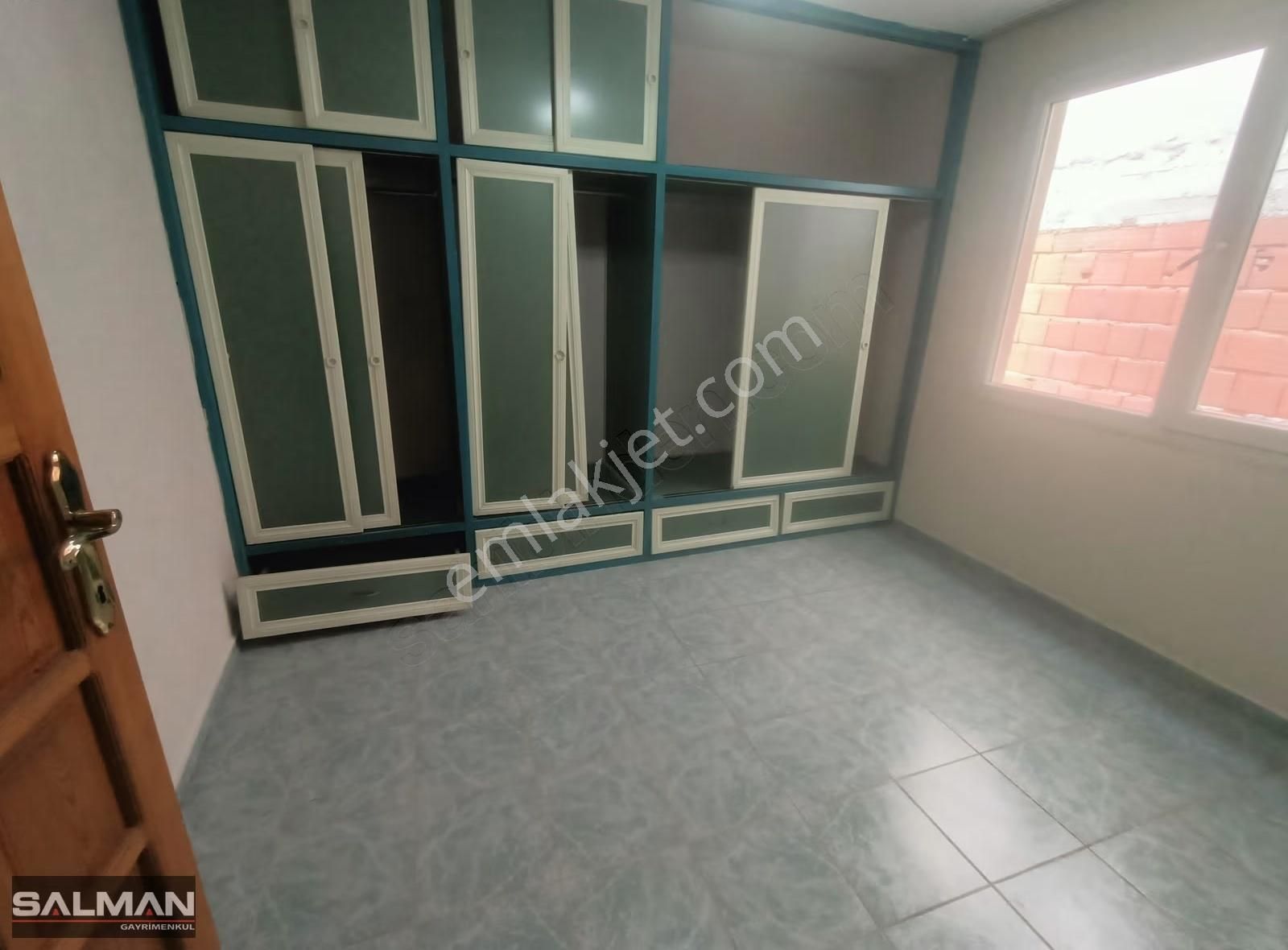 Salman'dan Bayraklı Alpaslan Mh.'de Kiralık 3+1 Daire - Görsel 6