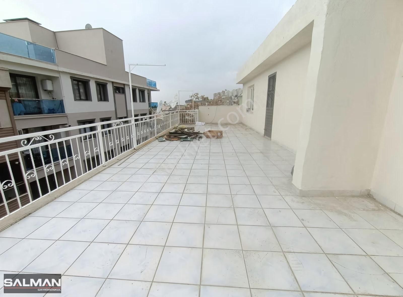 Salman'dan Bayraklı Alpaslan Mh.'de Kiralık 3+1 Daire - Görsel 12