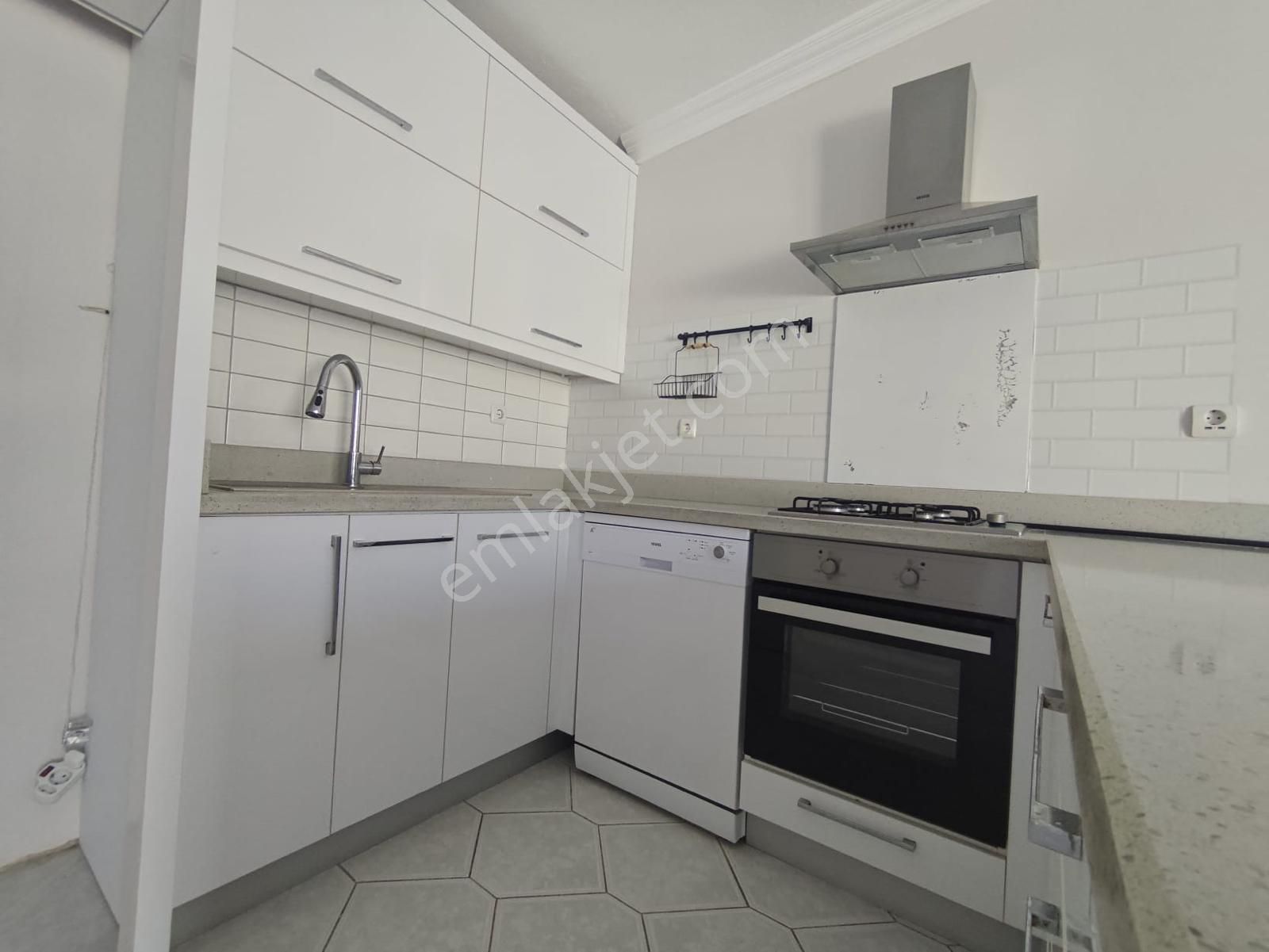 Didim Çamlıkta Denize 800m Mesafede 2+1 Açık Mutfaklı Teraslı Kat Dubleximiz Satışdadır - Görsel 12