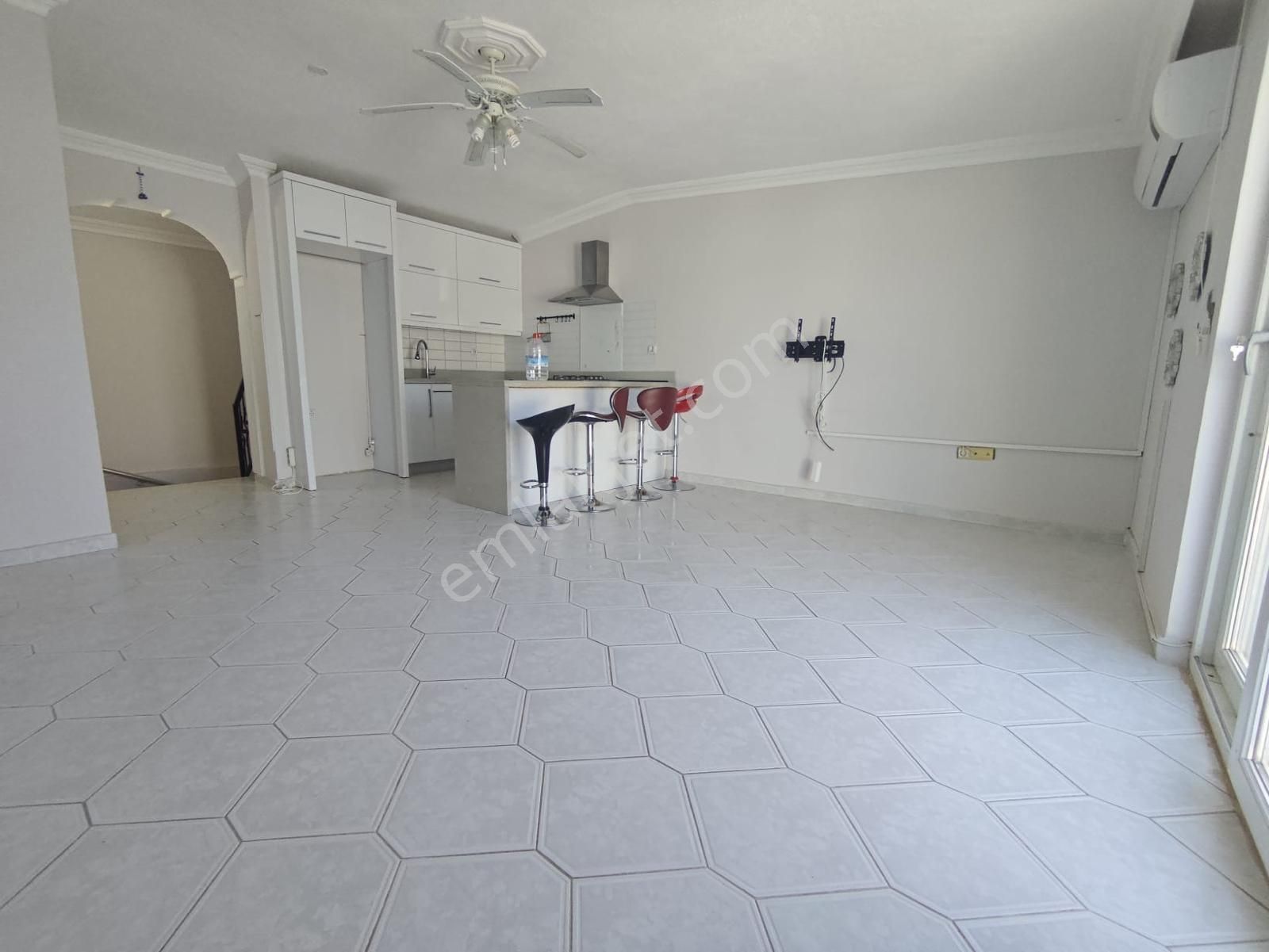 Didim Çamlıkta Denize 800m Mesafede 2+1 Açık Mutfaklı Teraslı Kat Dubleximiz Satışdadır - Görsel 7