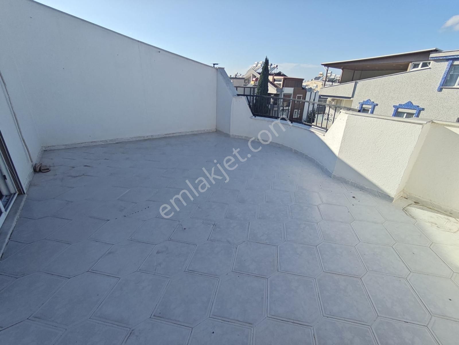 Didim Çamlıkta Denize 800m Mesafede 2+1 Açık Mutfaklı Teraslı Kat Dubleximiz Satışdadır - Görsel 4