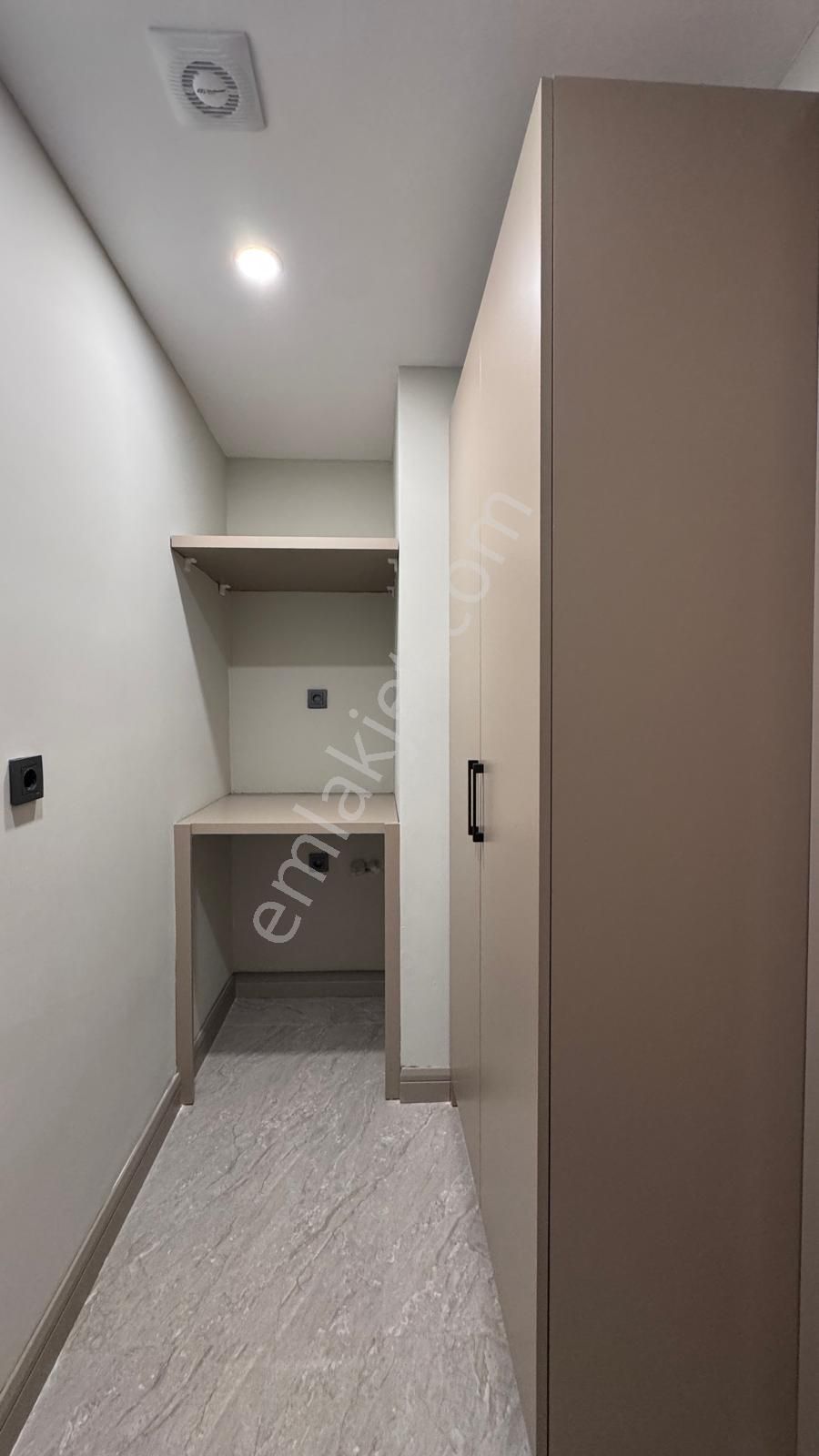 Pursaklar Mehmet Zengin Emlak'tan Kapalı Otoparkı Ultra Lüks Sitede 2.kat 4+1 Daire - Görsel 27