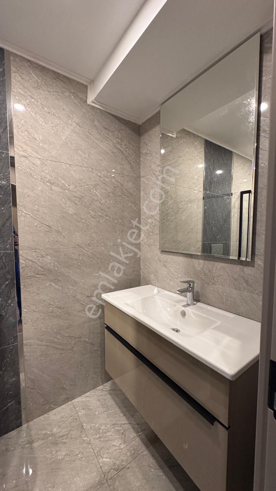 Pursaklar Mehmet Zengin Emlak'tan Kapalı Otoparkı Ultra Lüks Sitede 2.kat 4+1 Daire - Görsel 41