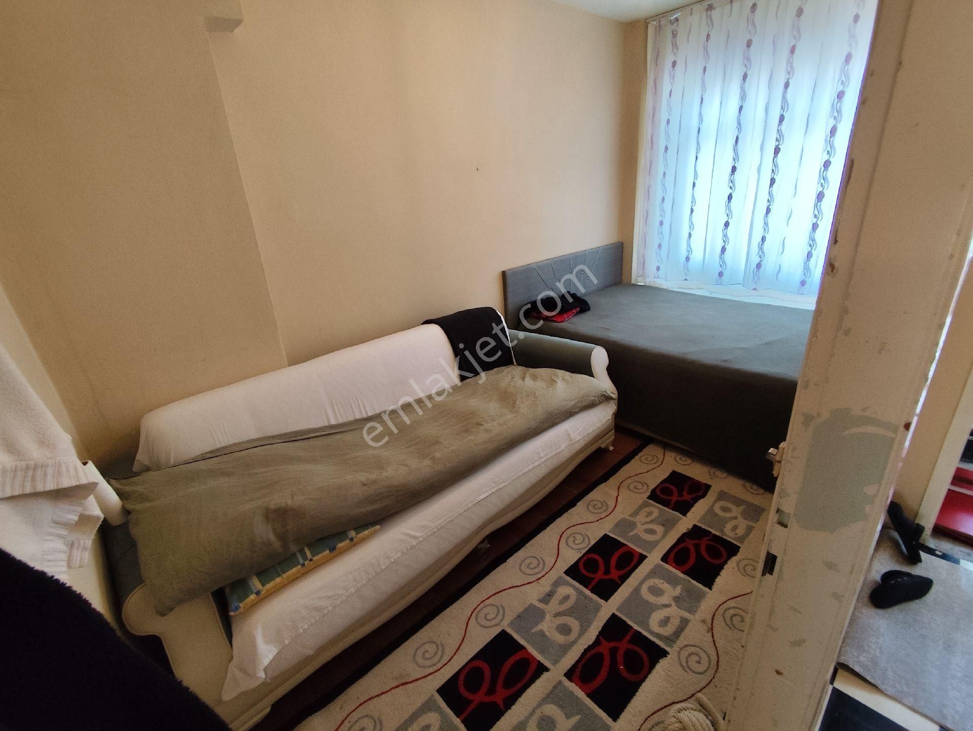 Kocamustafapaşa Abdullah Dede Sok Kat 3 Çift Cephe 1+1 Satılık Daire - Görsel 7