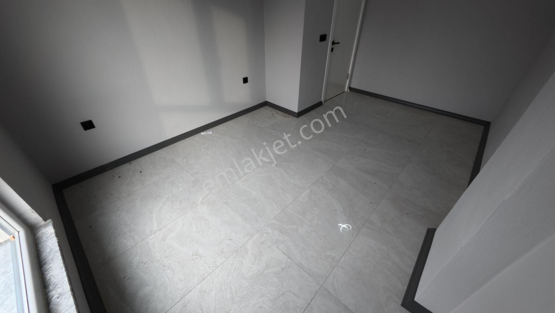 Kocaali’de Satılık 3+1 Denize Komşu, Manzaralı Fırsat Villa - Görsel 21