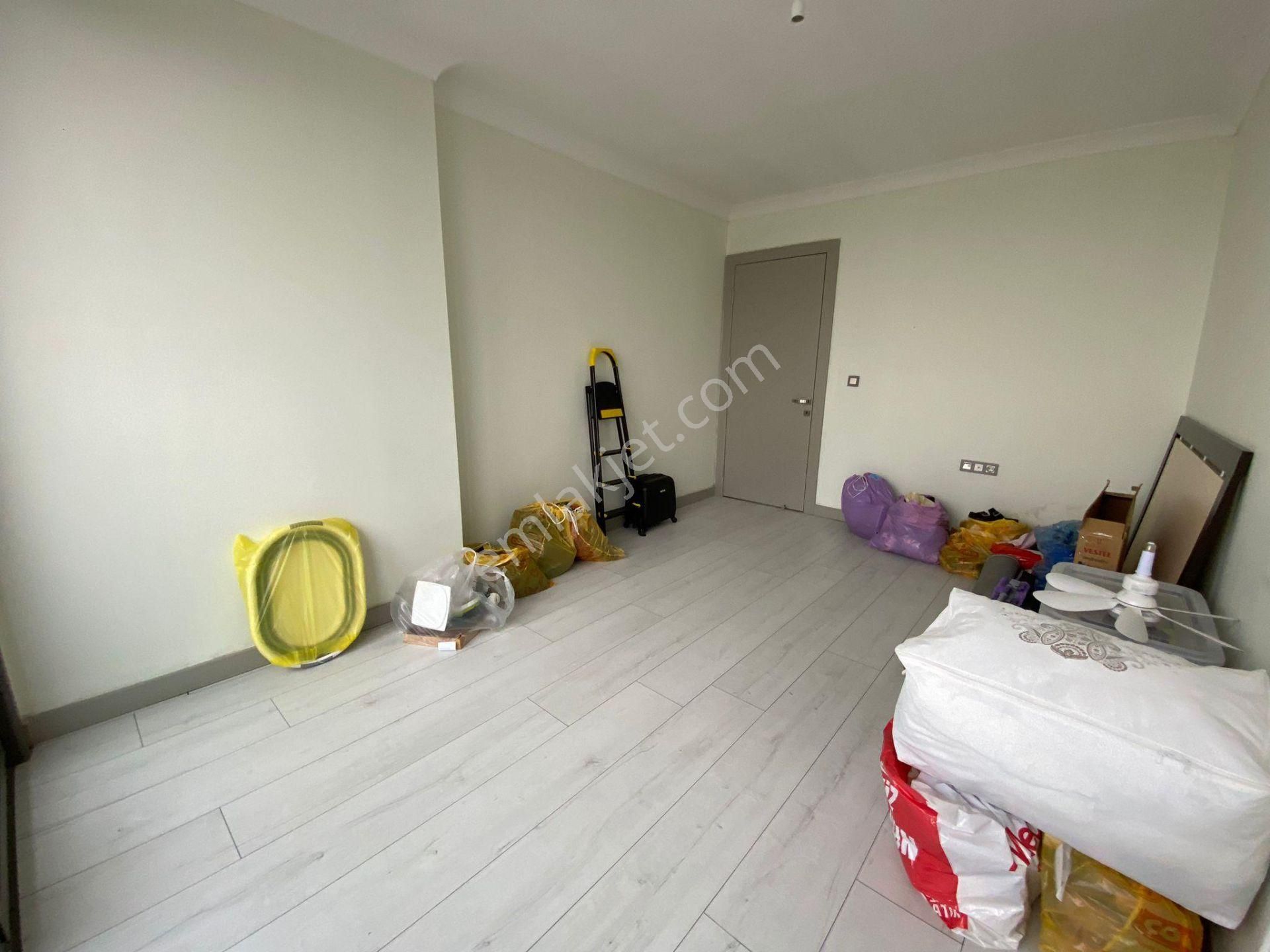 Pursaklar Mehmet Zengin Emlak'tan Protolok Yolu Yakını Ç.banyolu, Lüks 3+1 14.kat Daire - Görsel 14