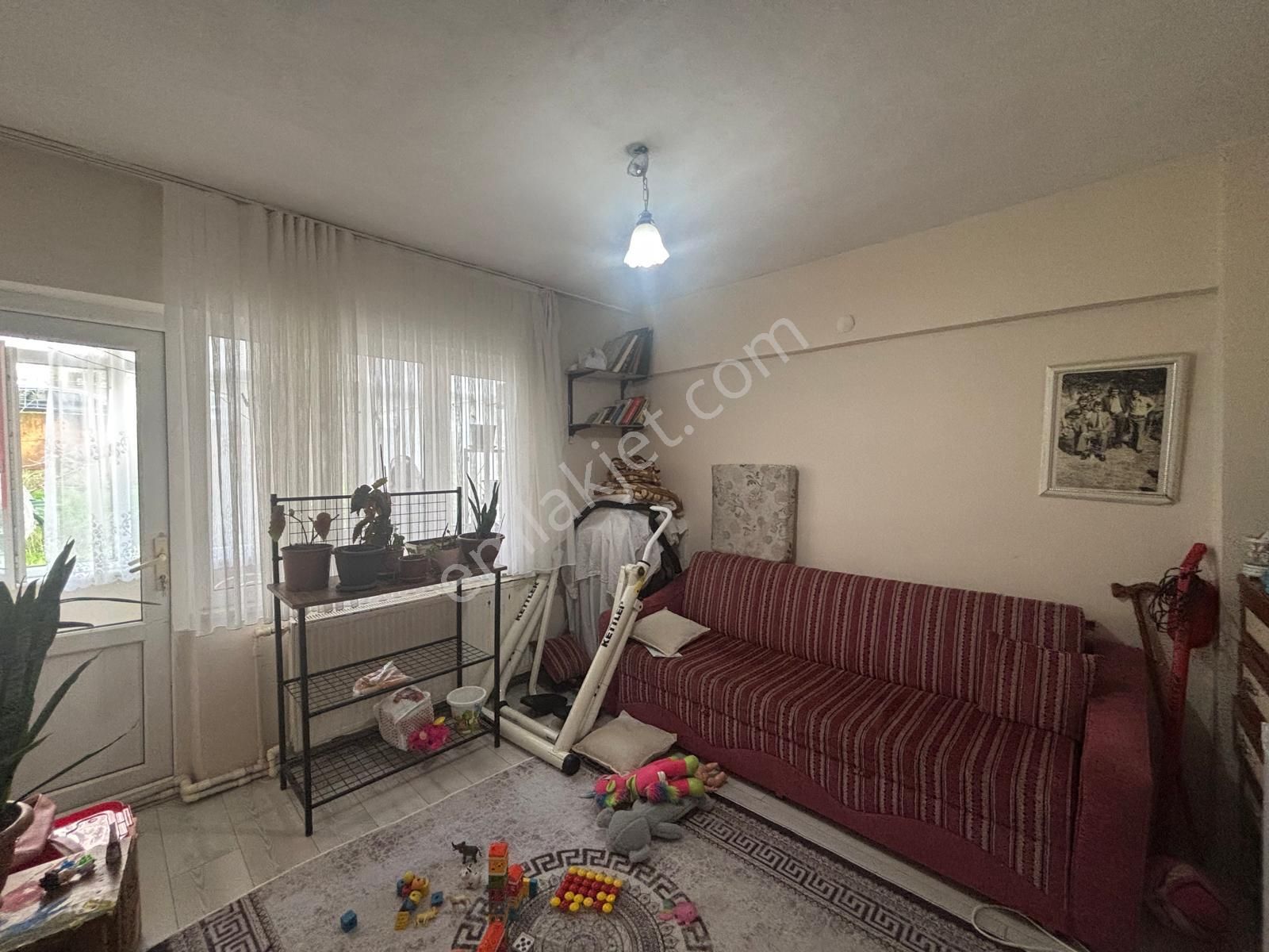 Kartal Uğurmumcuda Kullanışlı Satılık 2+1 Daire - Görsel 8