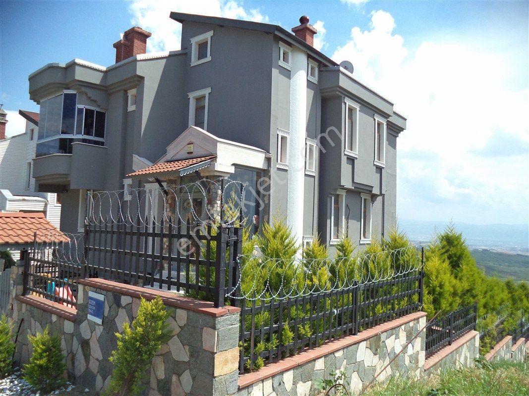 Mudanya Bademli'de Satılık 5+2 Lüx Manzaralı Villa - Görsel 2