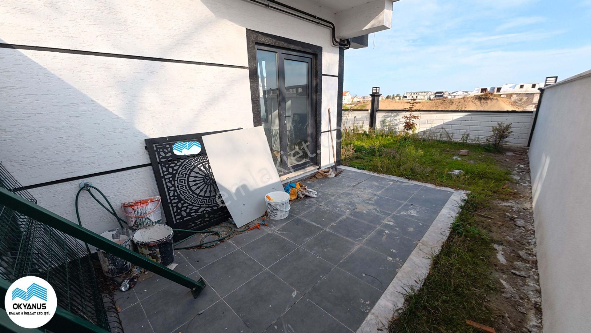 Sakarya Kocaalide Müstakil Bahçe Kullanımlı 4+1 Villa!!! - Görsel 10