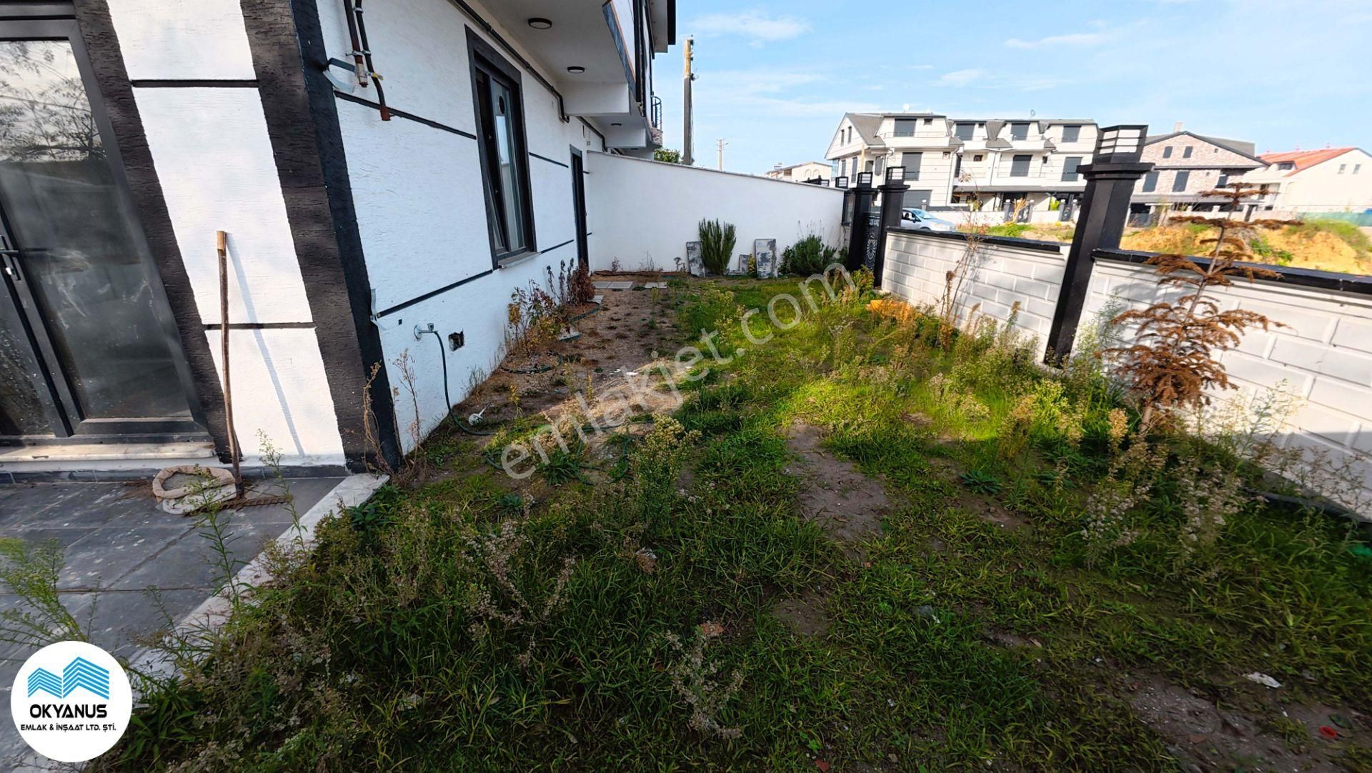 Sakarya Kocaalide Müstakil Bahçe Kullanımlı 4+1 Villa!!! - Görsel 11