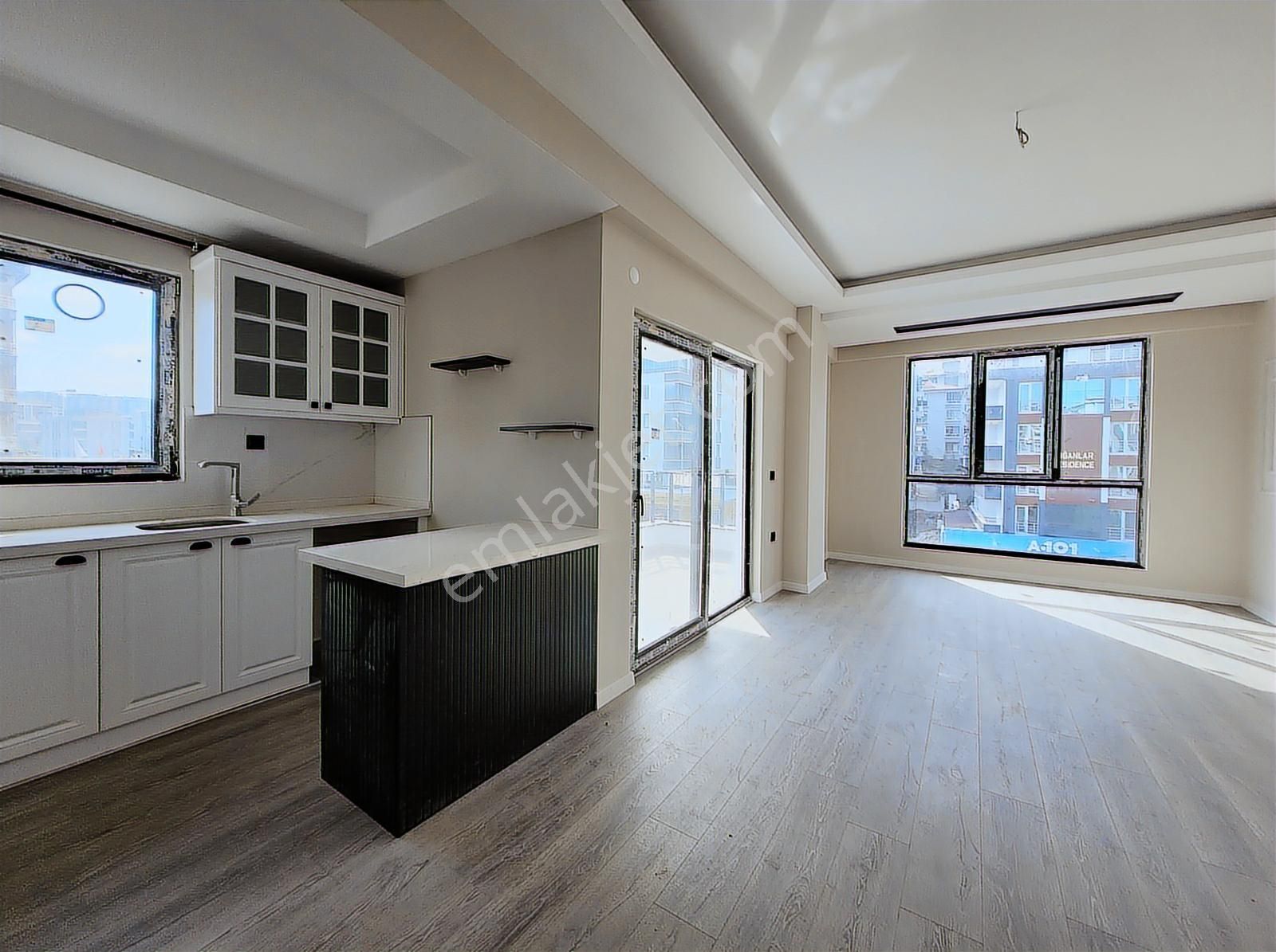 Mavi Atlastan Atakum Da Sahile Yakın Satılık Sıfır 2+1 Daireler