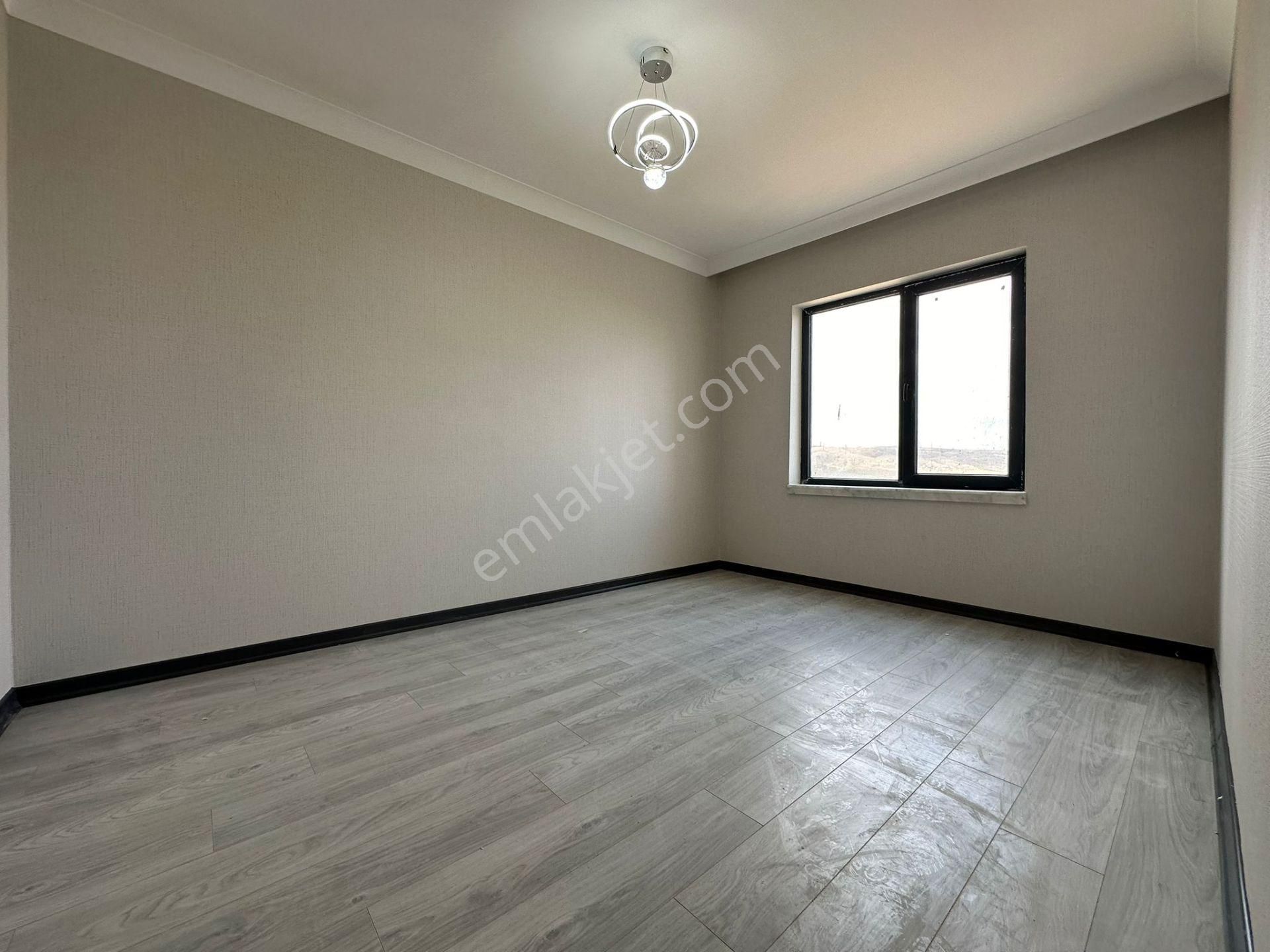 Pursaklar Mehmet Zengin Emlak'tan Potokol Yolu Yakını Teras Balkonlu 5.kat 4+1 Stede Daire - Görsel 17