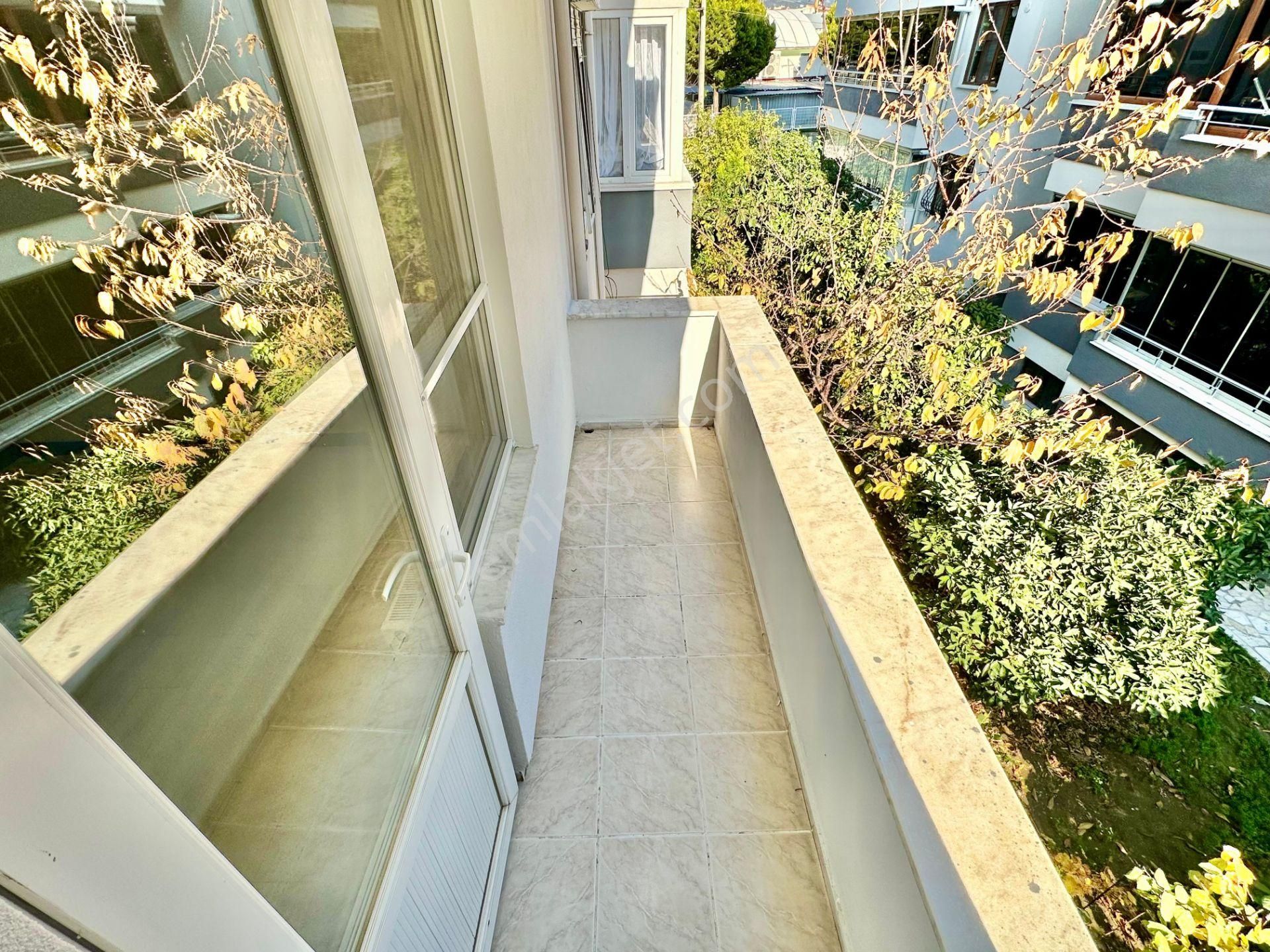 ꧁ay Emlaktan꧁akçay Merkezde Arakat Ayrı Mutfaklı Denize Yakın Lüx Tasarım Satılık 2+1 Geniş Daire - Görsel 25