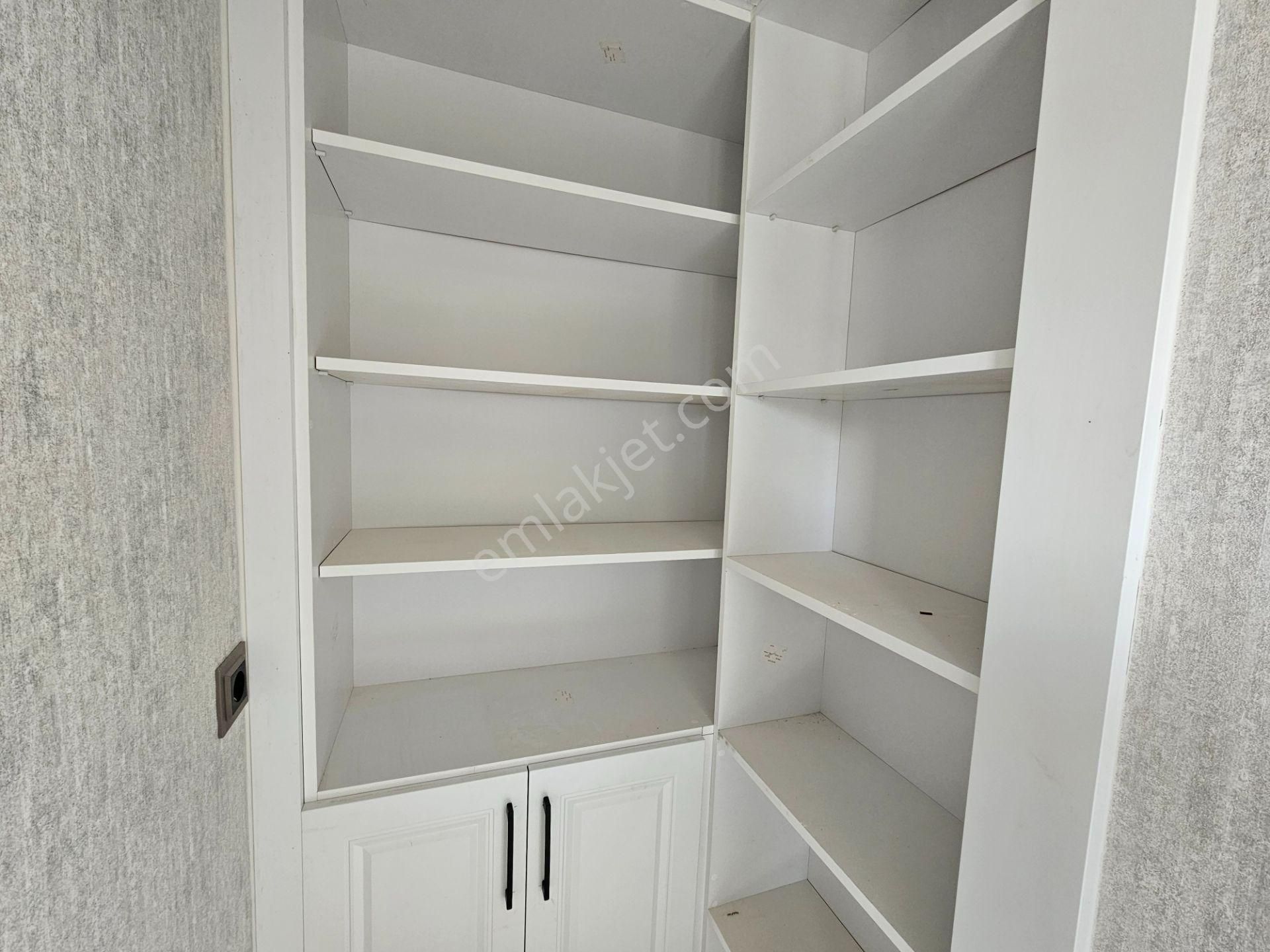 Selahaddin Eyyübi Mahallesinde Mete Konaklarına Oldukça Yakın 2+1 Satılık Lüx Fırsat Daireler - Görsel 15