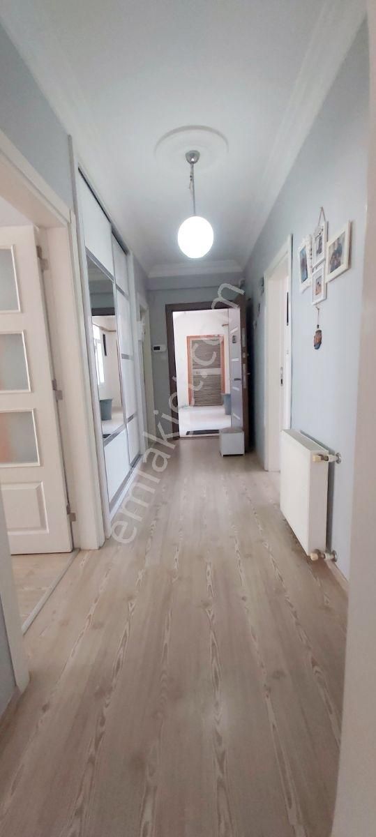 T.özal Hasan Usta Civarı İçi Yapılı 3+1 Satılık İskanlı Daire - Görsel 3