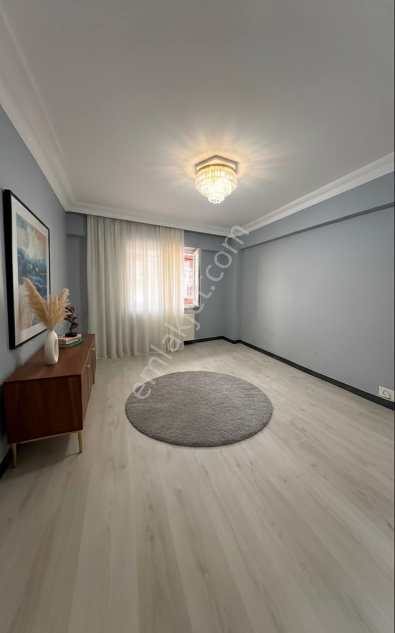 Ailenizle Keyifli Anlar Yaşayın! Sıcak Ve Davetkar Bir Yuva.