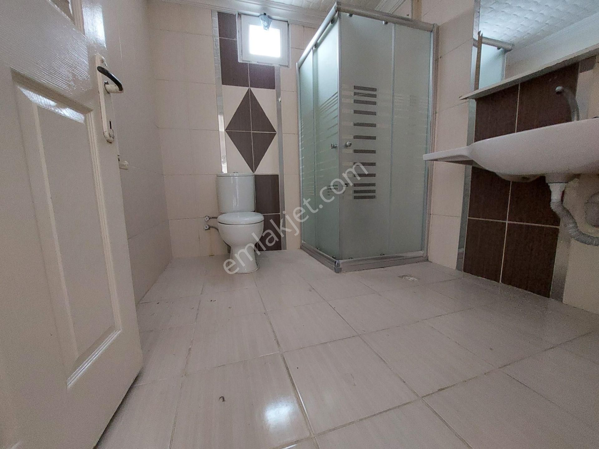 30 Ağustos Mah De Satılık 2+1 Yüksek Giriş Geniş Ön Cephe Daire - Görsel 23