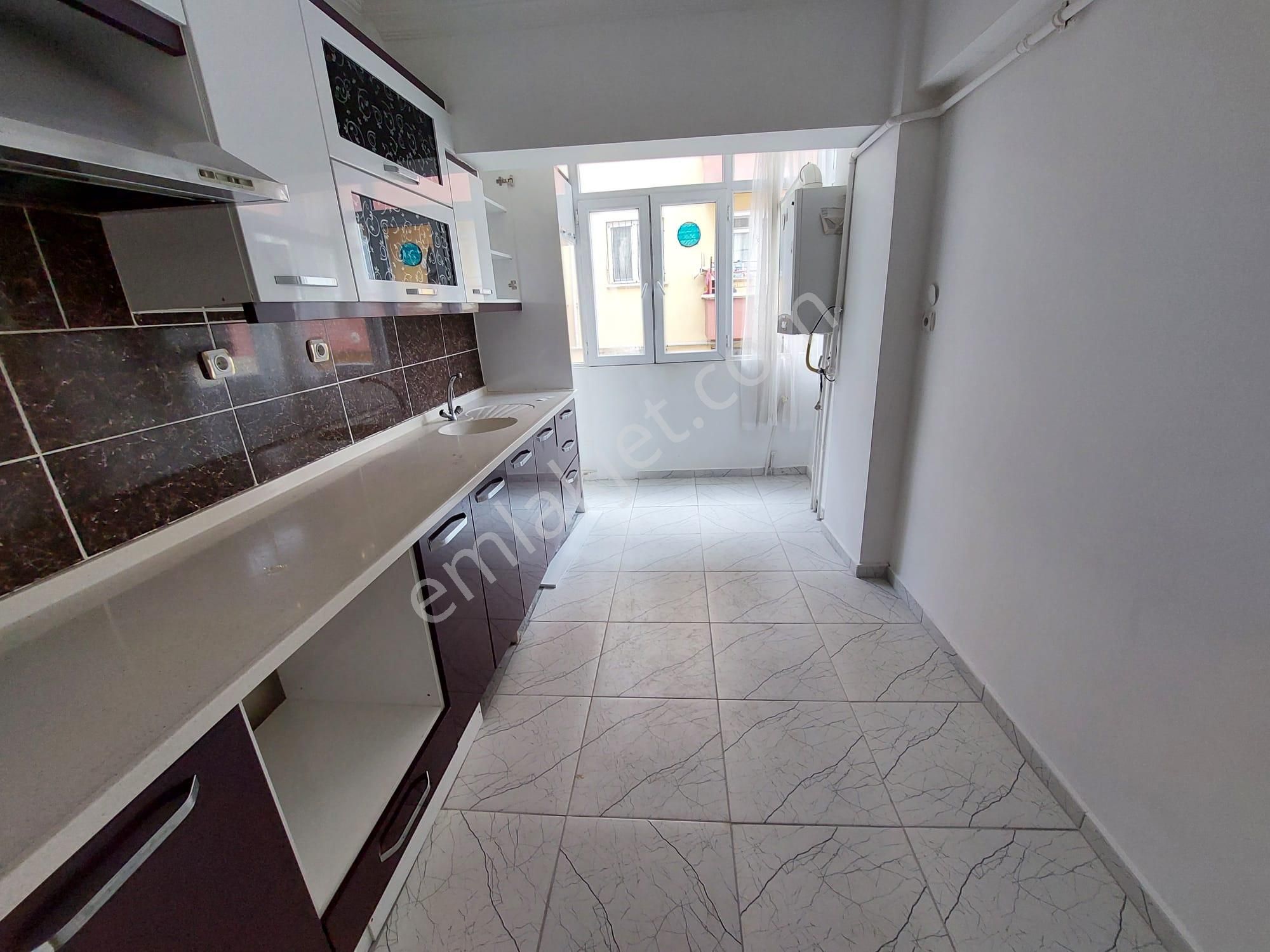 30 Ağustos Mah De Satılık 2+1 Yüksek Giriş Geniş Ön Cephe Daire - Görsel 6