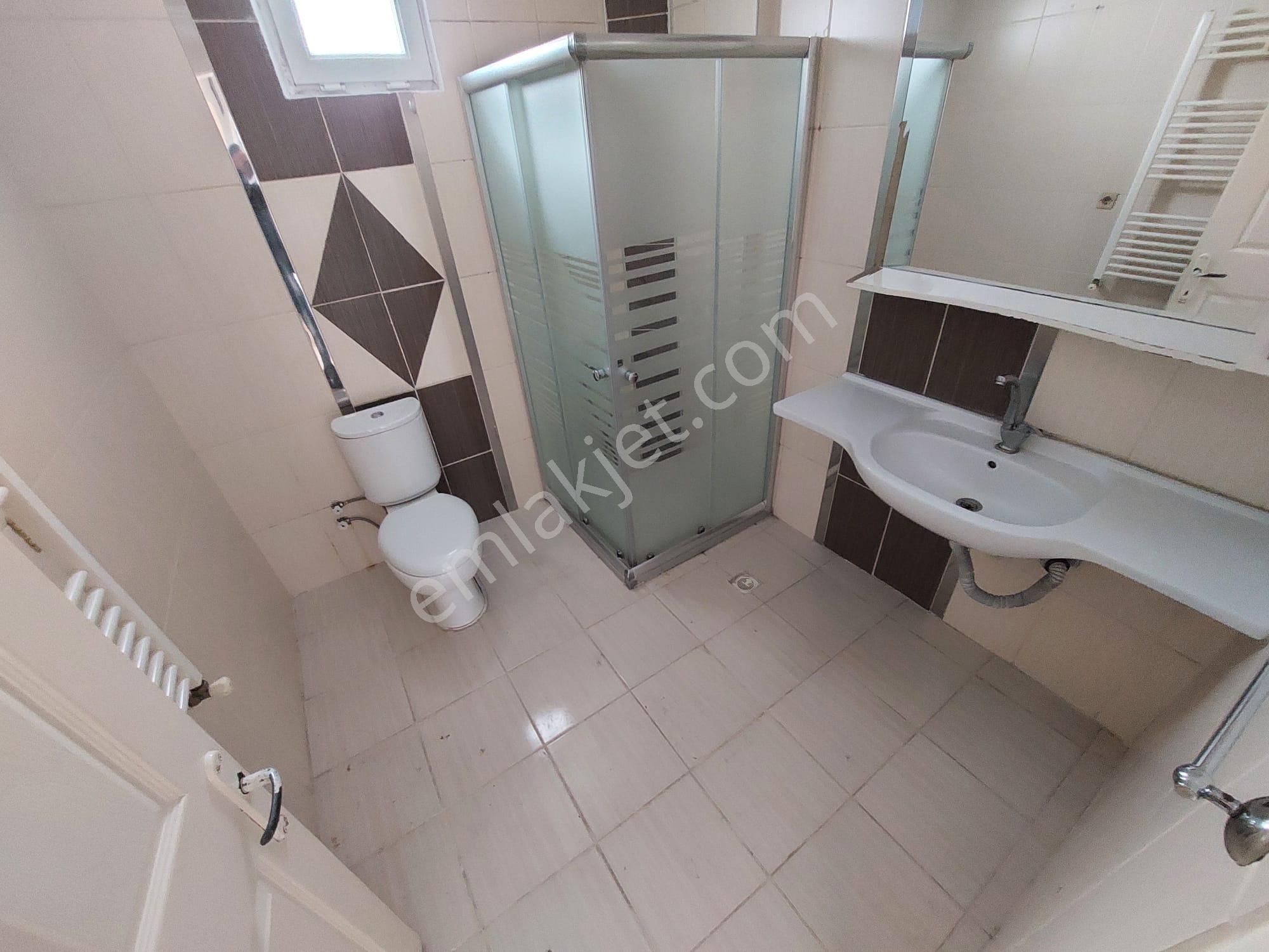 30 Ağustos Mah De Satılık 2+1 Yüksek Giriş Geniş Ön Cephe Daire - Görsel 25