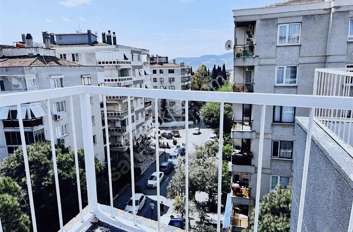 Erzene Mahallesi'nde Teraslı Doğalgazlı 3+1 Kiralık Daire - Görsel 8