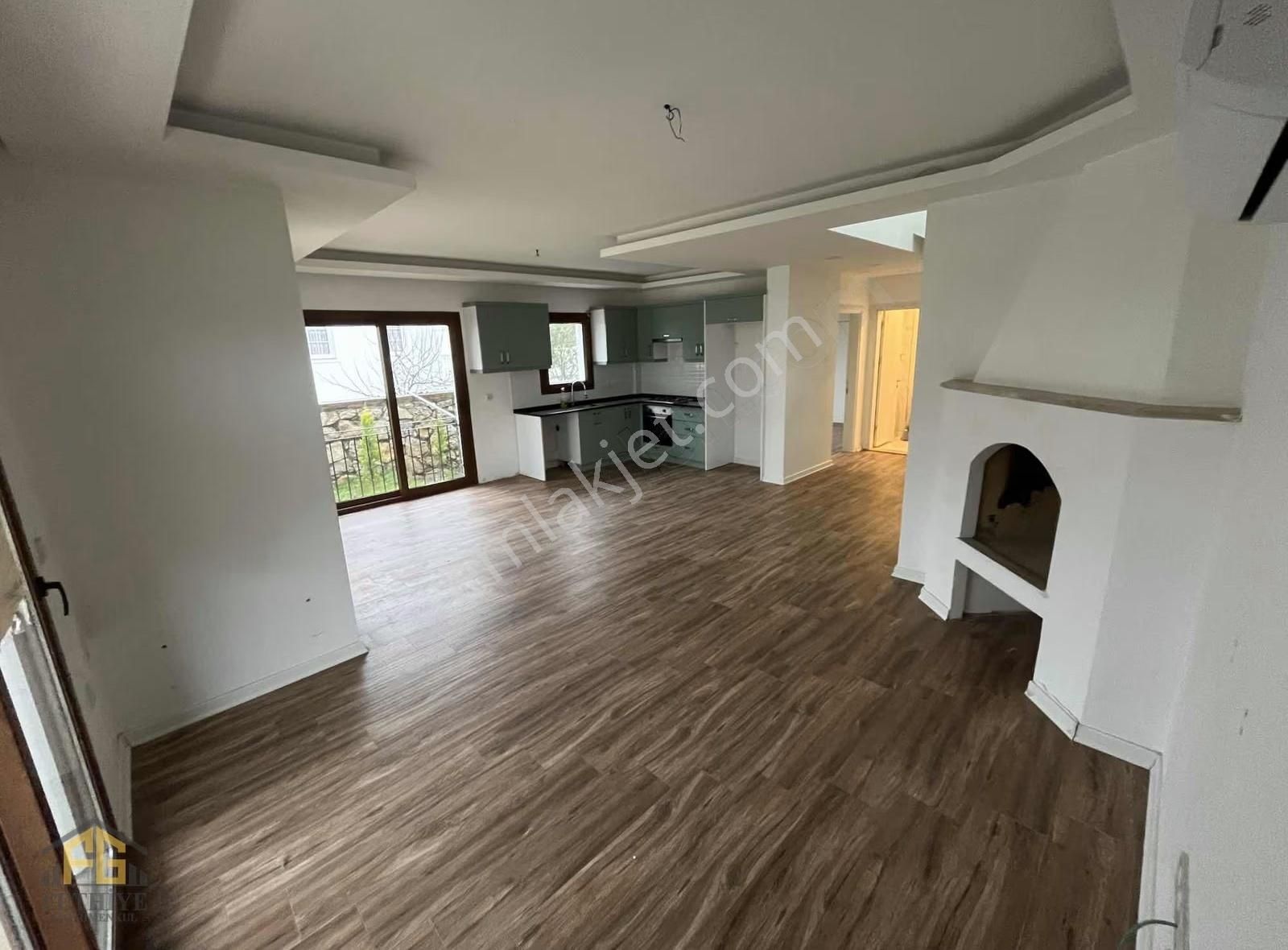 Yeşılüzümlüde 4+1 Müstakil Kiralık Villa - Görsel 27