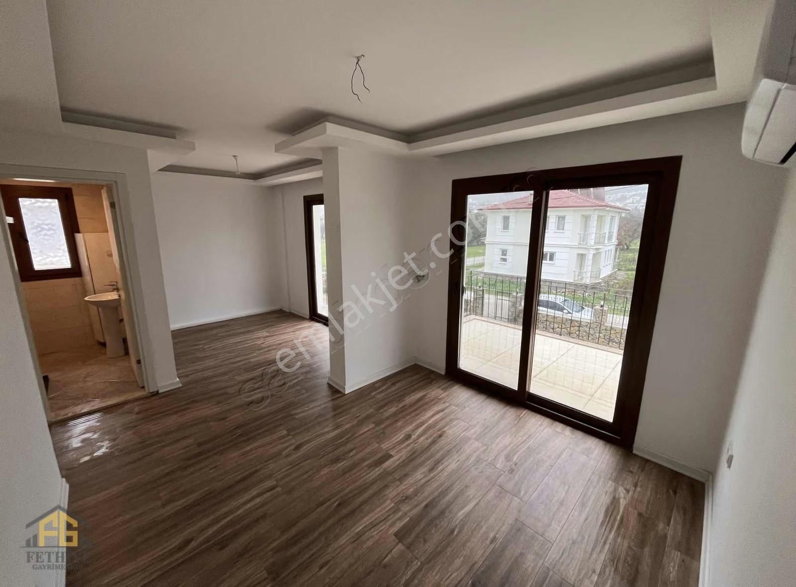 Yeşılüzümlüde 4+1 Müstakil Kiralık Villa - Görsel 6