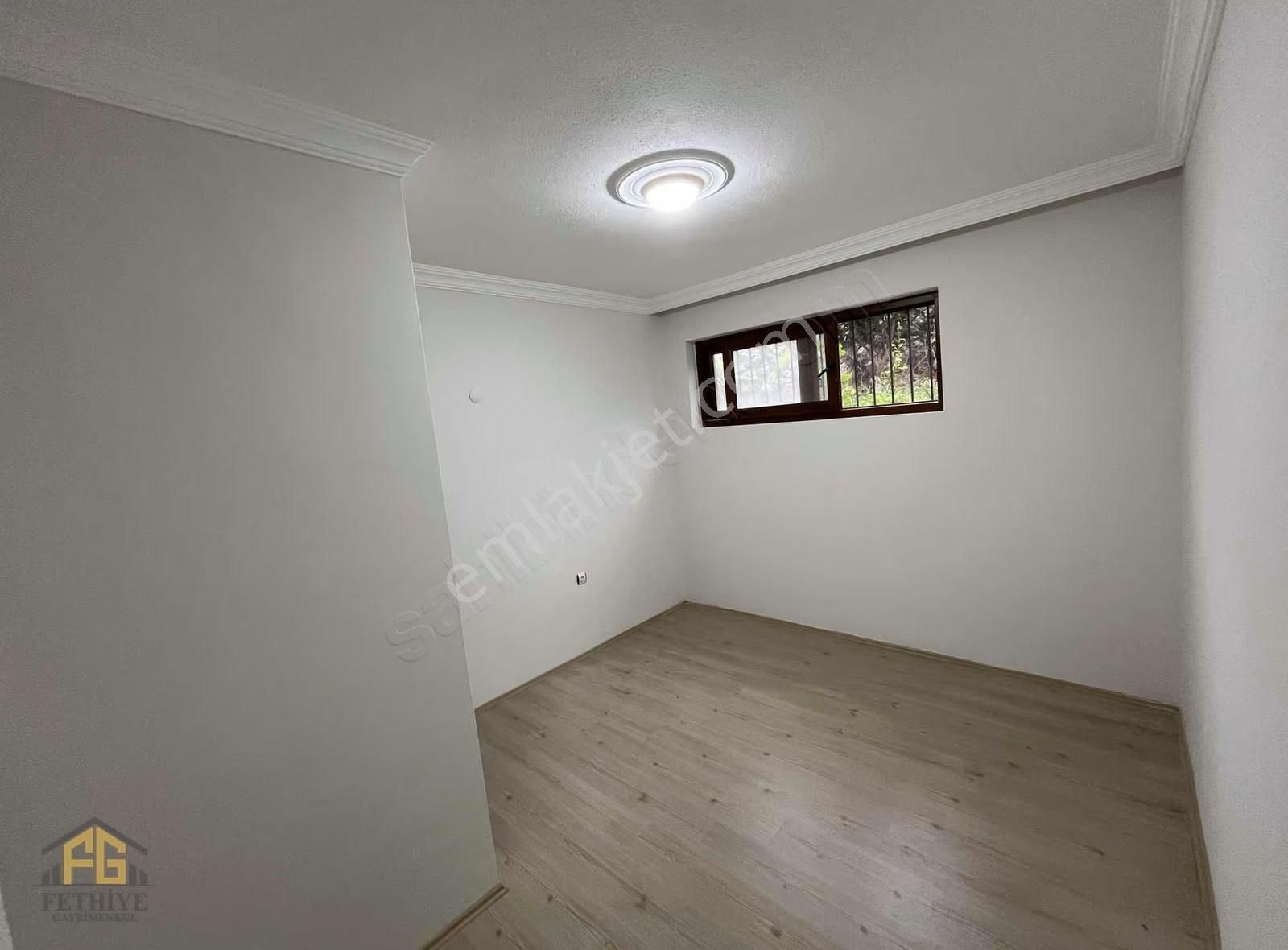 Taşyaka Mahallesi 4+1 Tadilatlı Satılık Ters Dubleks - Görsel 2