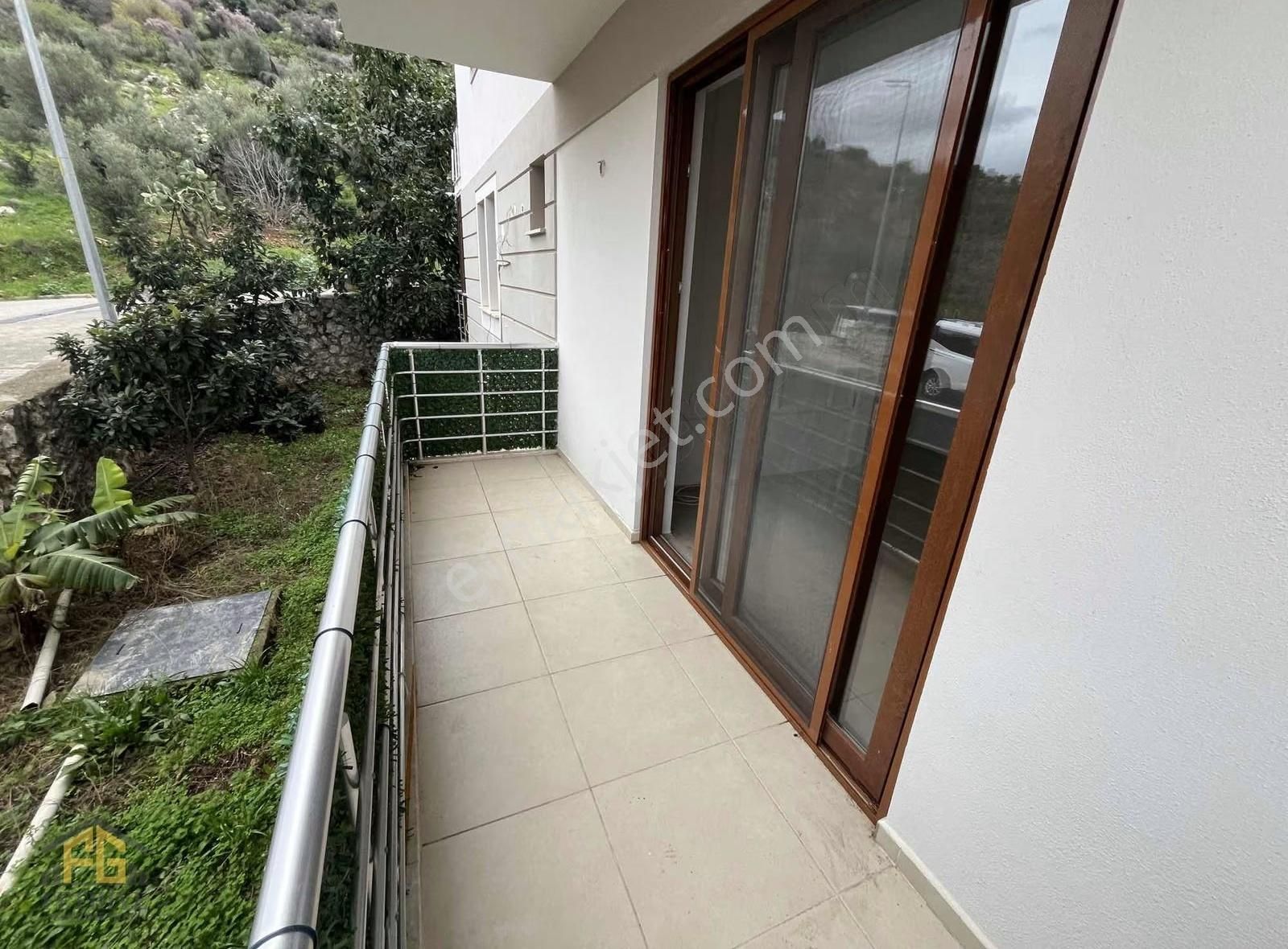 Taşyaka Mahallesi 4+1 Tadilatlı Satılık Ters Dubleks - Görsel 20