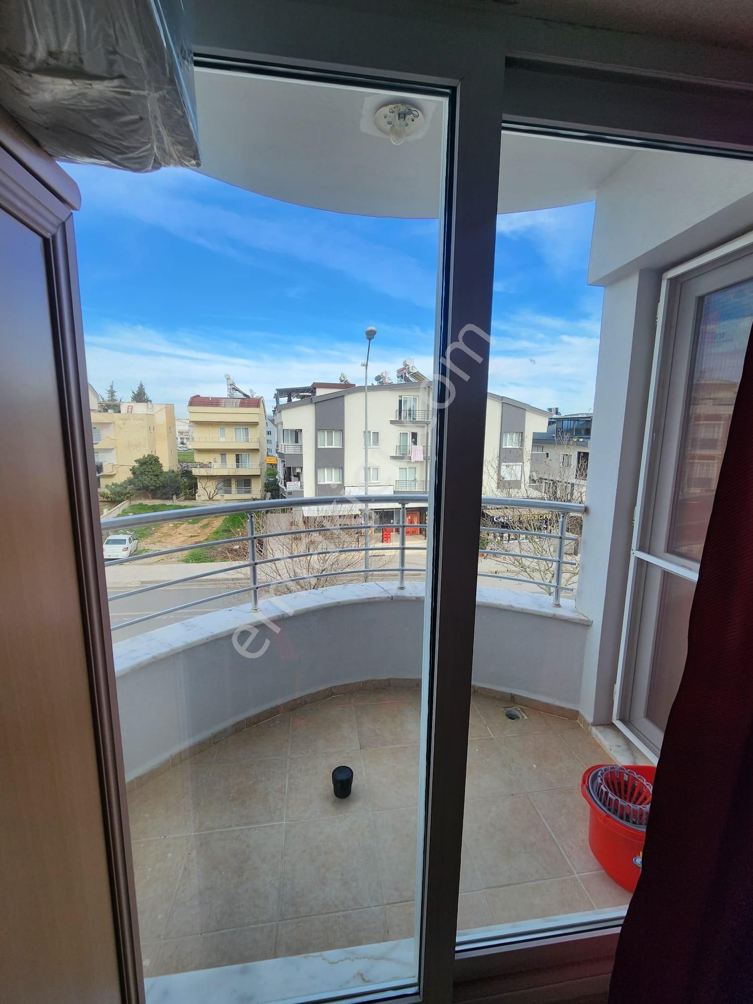 Efeler Mahallesi Cadde Üstü Geniş Teraslı 2+1 Dublex Daire - Görsel 18