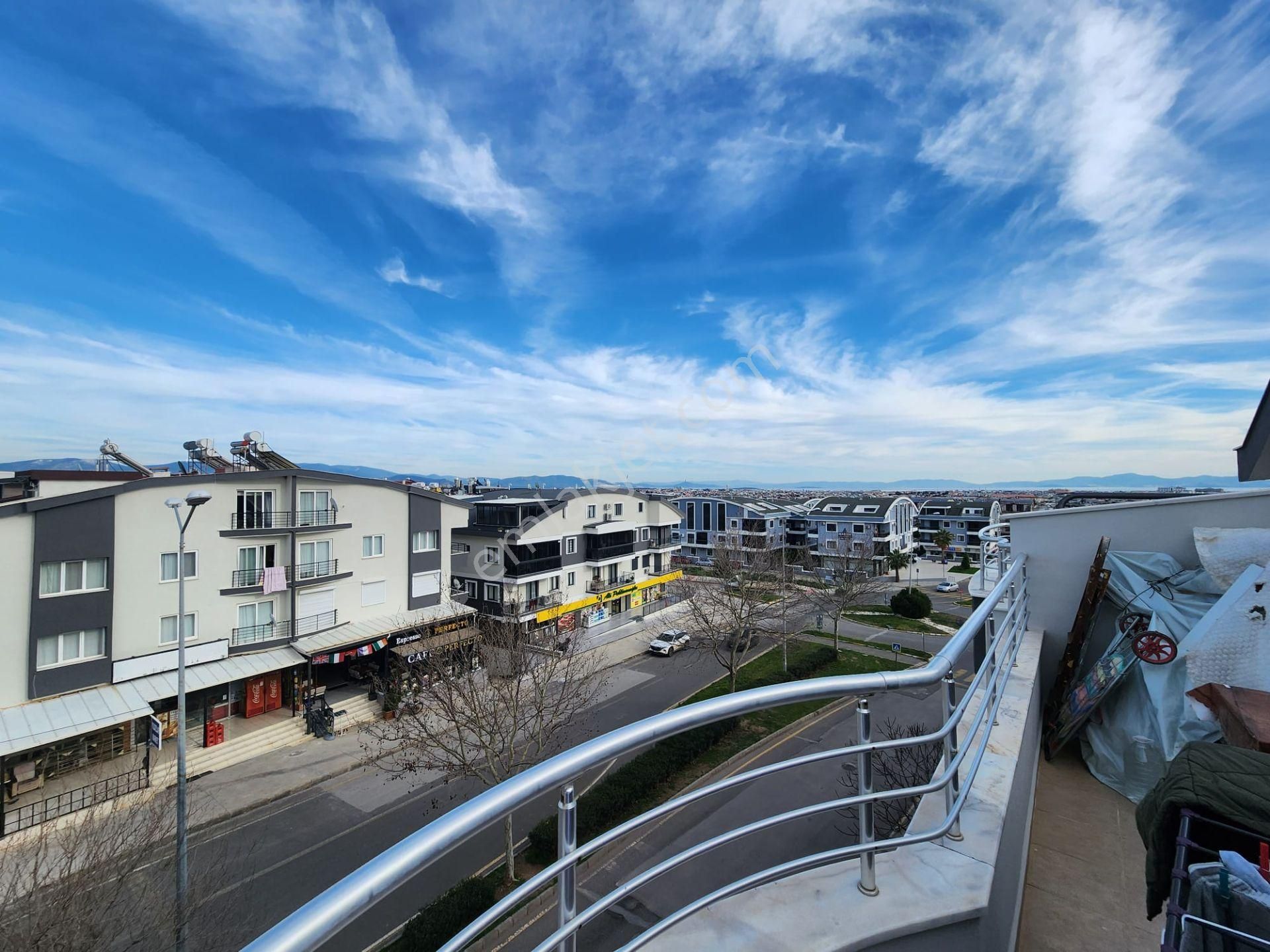 Efeler Mahallesi Cadde Üstü Geniş Teraslı 2+1 Dublex Daire - Görsel 11