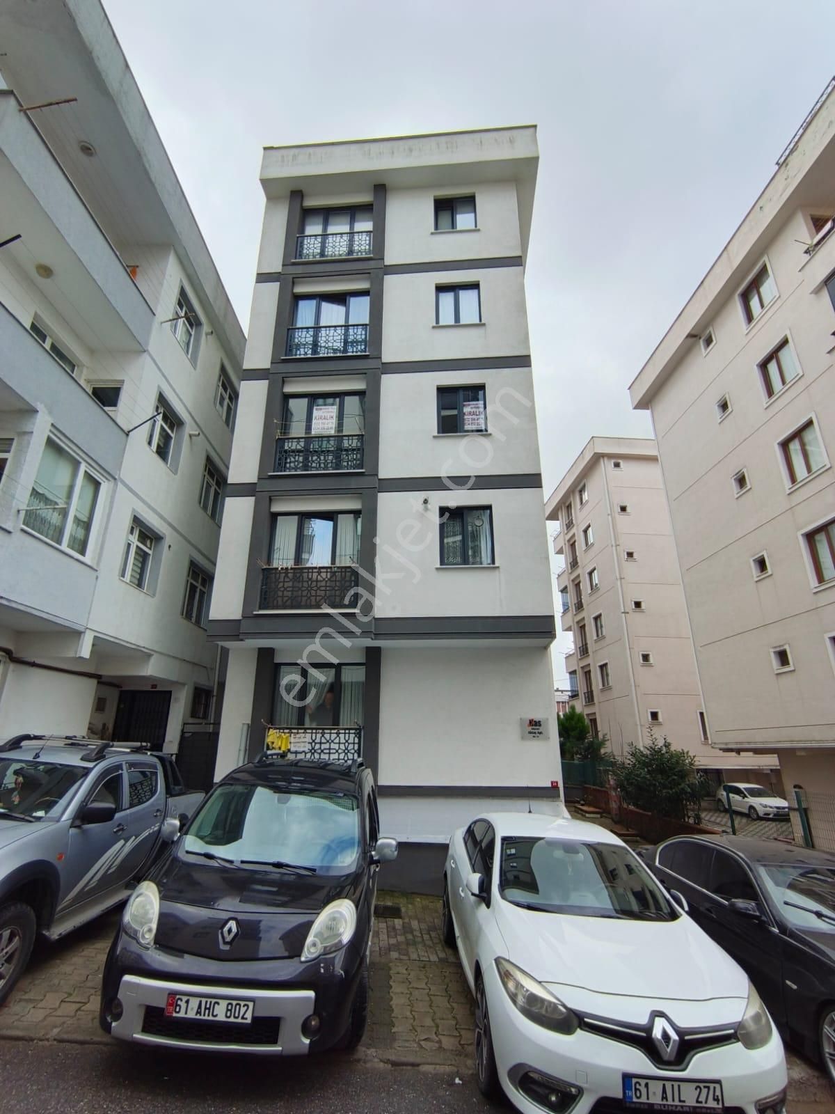 Çekmeköy Çatalmeşe Merkezi Konumda Kiralık 2+1 75m² Daire - Görsel 2