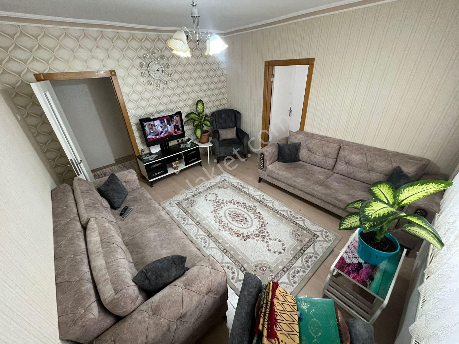 M.çakmak Mh'de 3+1 110m² Full Yapılı Cadde Üzeri Yapılı Daire - Görsel 10