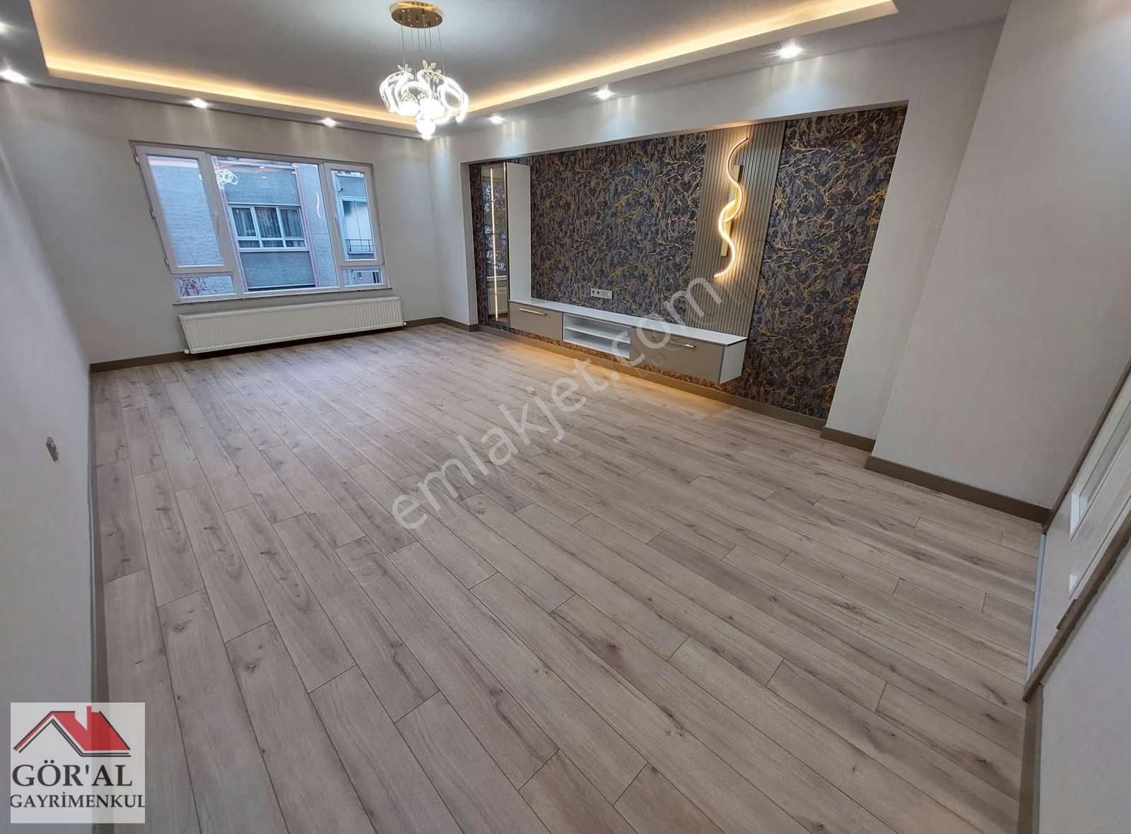 Göral Emlak Dikmen Cad. Üzeri Polis Evi Yak.full Yapılı Ortakat - Görsel 3