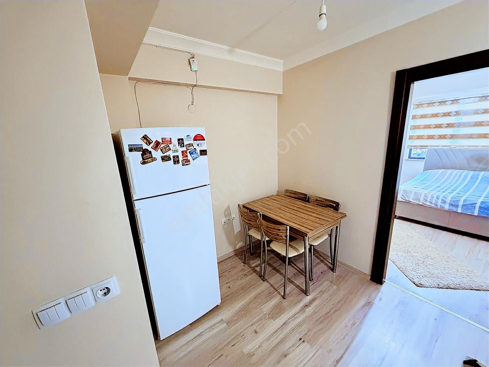 Burcu'dan 17 Eylül Atatürk Cd Plaza'da Klimalı Full Eşyalı 1+1 - Görsel 9