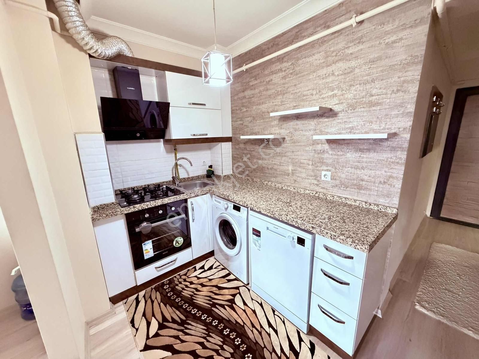 Burcu'dan 17 Eylül Atatürk Cd Plaza'da Klimalı Full Eşyalı 1+1 - Görsel 19