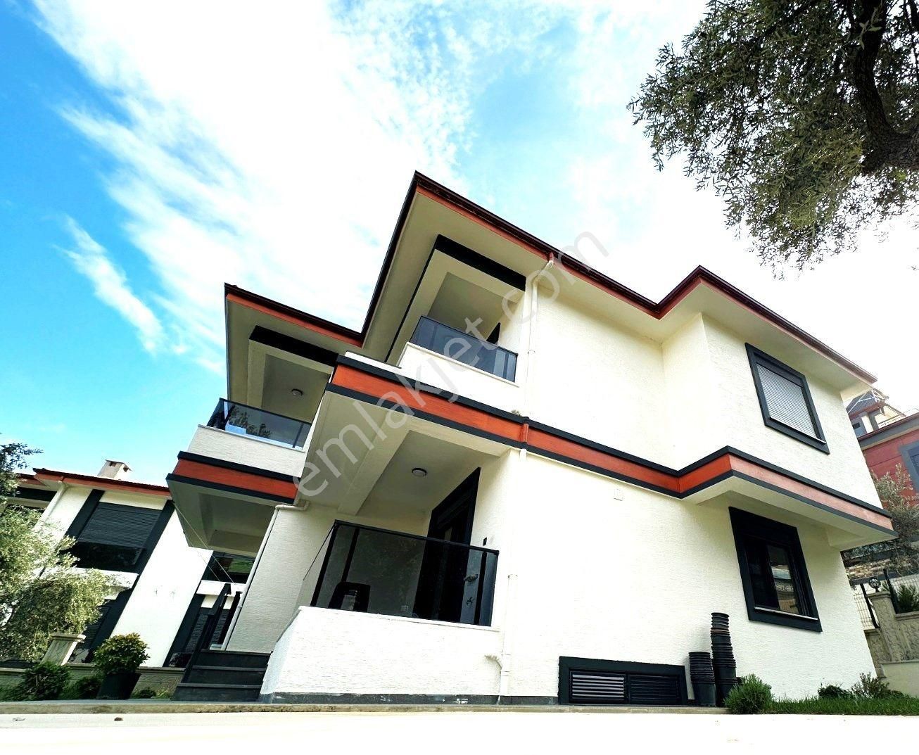 🍀kazdağlarının Temiz Oksijenini Ciğerlerinizde Hissedeceğiniz Güre'de Muhteşem 7+1 Müstakil Villa🍀 - Görsel 35