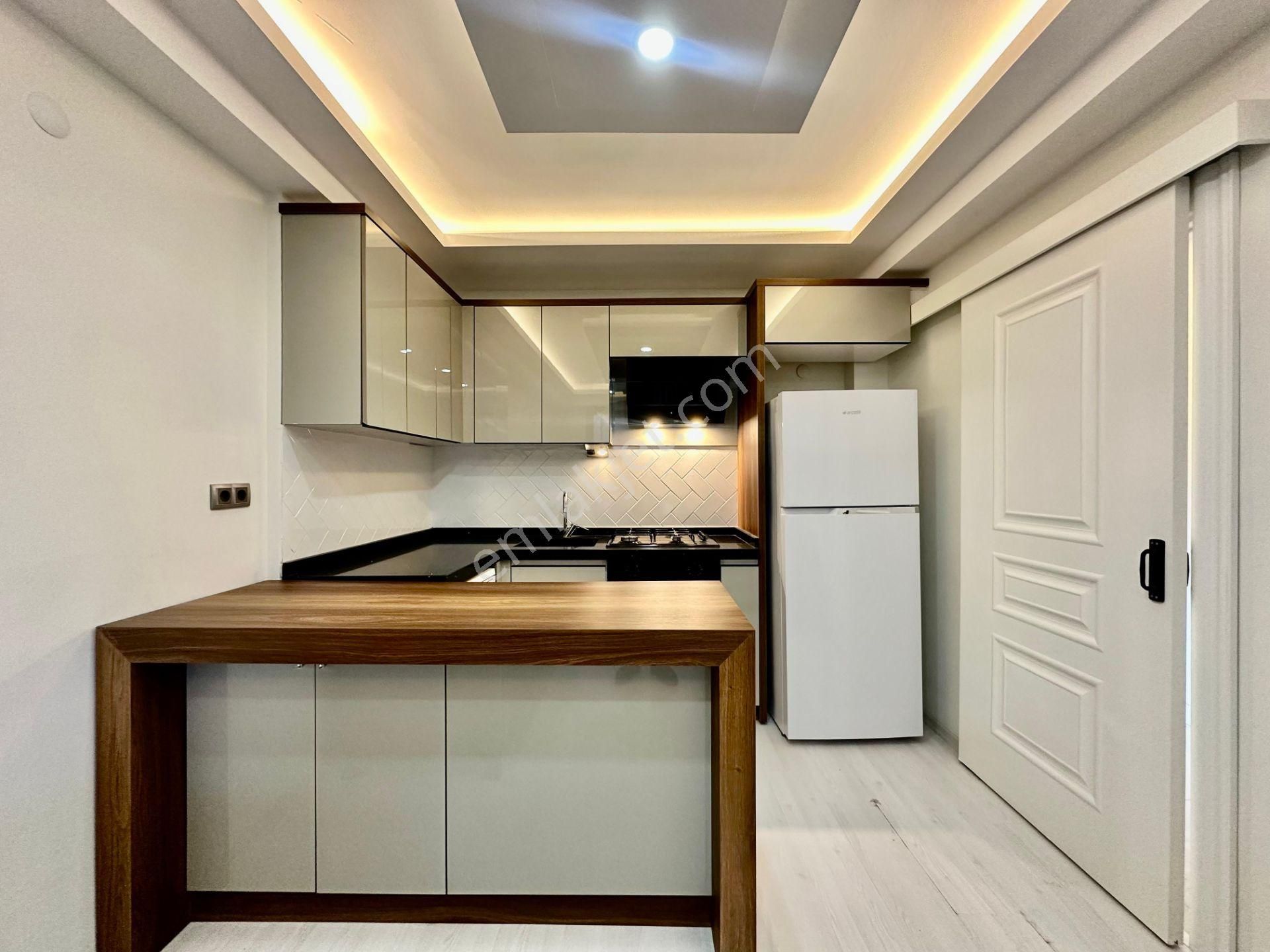 ꧁ay Emlaktan꧂akçay'da**full Eşyalı**pazar Pazarında Denize Sadece 200 M Mesafede Satılık 1+1 Daire