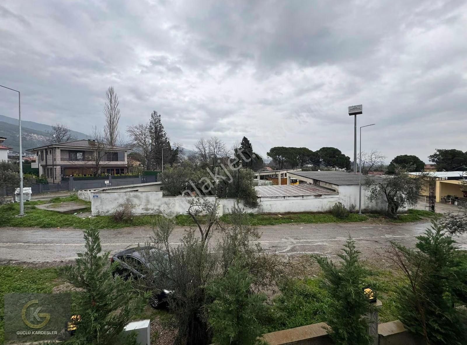 Güçlü Kardeşler 400m2 Arsa İçerisinde 7+1 Müstakil Villa - Görsel 30