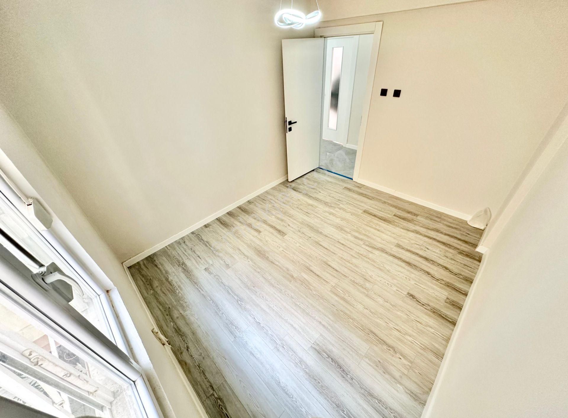 ꧁ay Emlaktan꧂akçay Merkezde İçi Komple Yenilenmiş Arakat Denize Yakın Satılık 2+1 Lüx Daire - Görsel 29