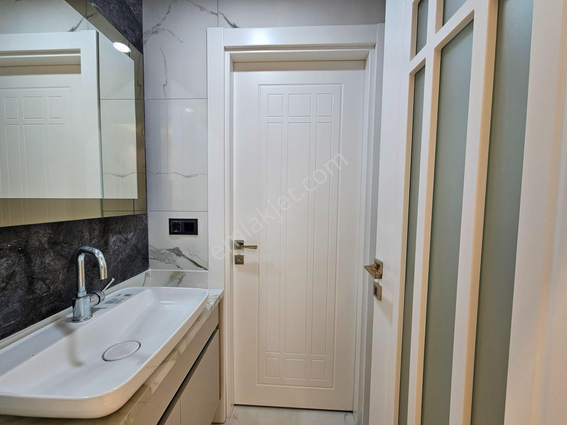 Araplar Mahallesinde Satılık Site İçerisinde 3+1 Ultra Lüx Sıfır Fırsat Lüx Daireler - Görsel 34