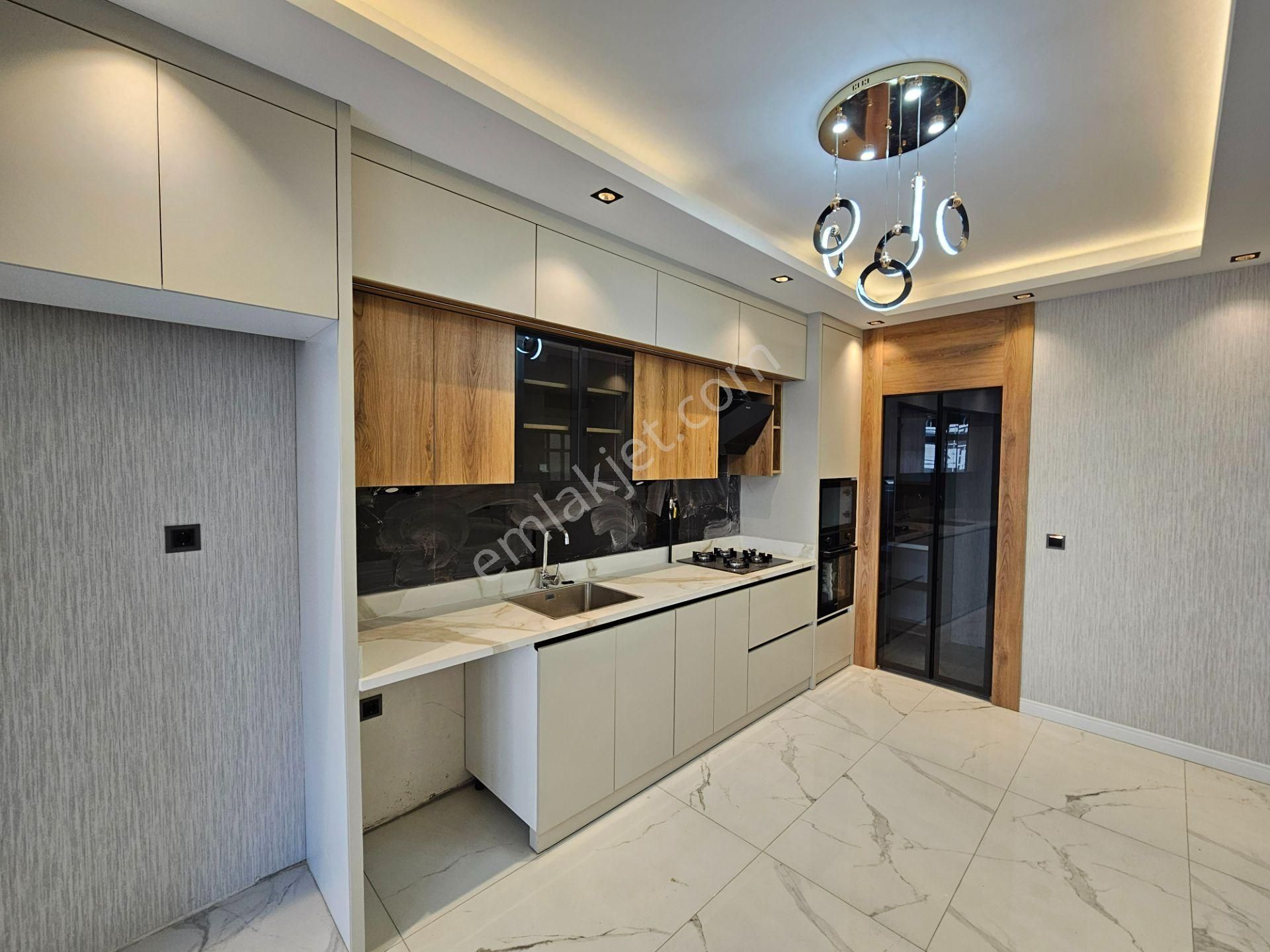 Araplar Mahallesinde Satılık Site İçerisinde 3+1 Ultra Lüx Sıfır Fırsat Lüx Daireler - Görsel 13