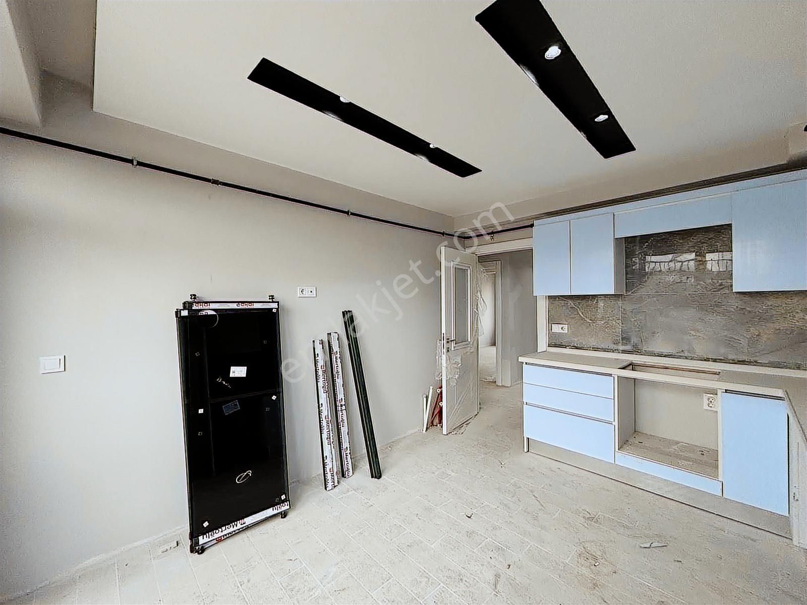 Ekerden Ertuğrulgazide Salı Pazarı Yanı Başı 2+1 Sıfır Daire - Görsel 30