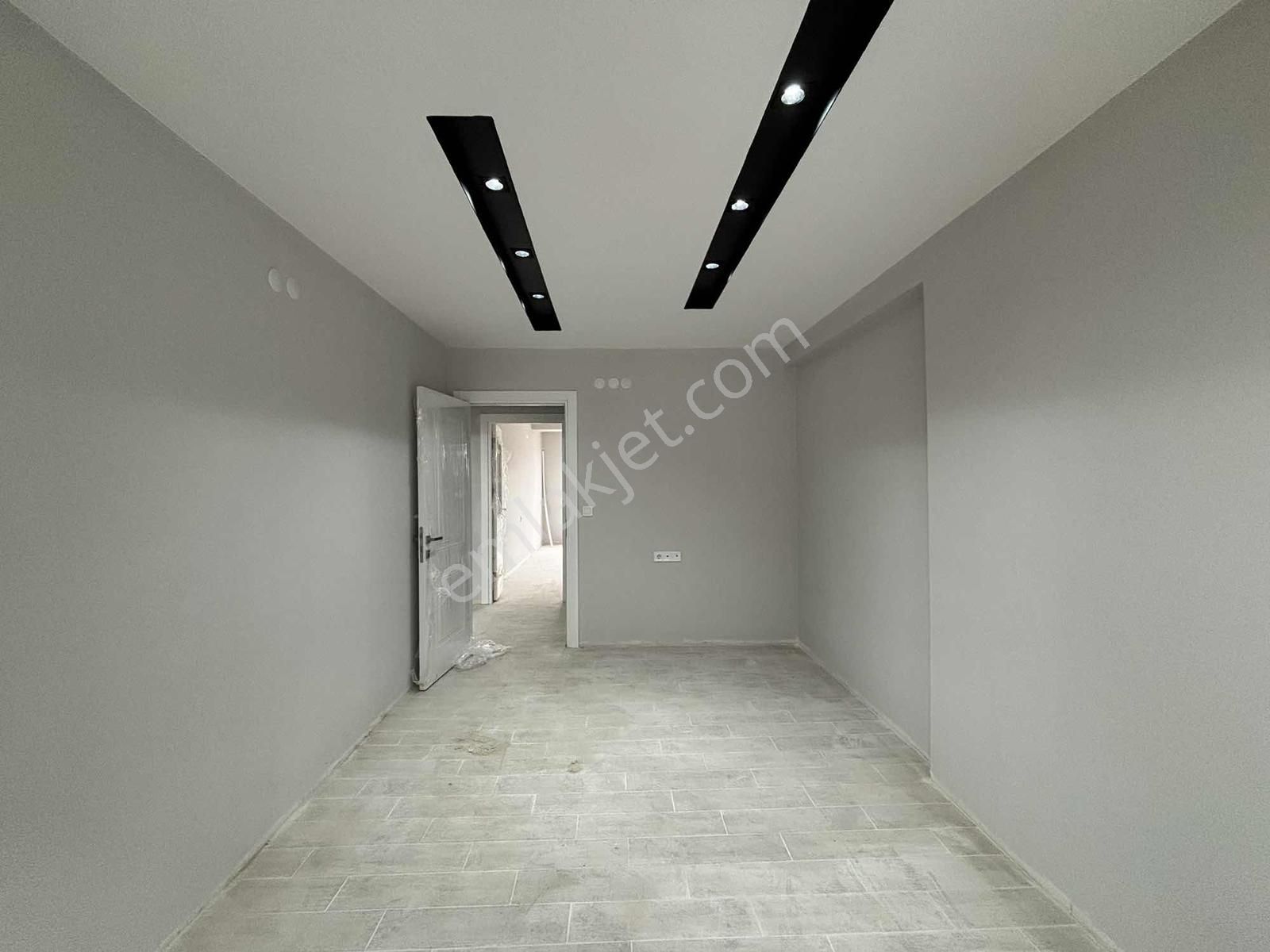 Ekerden Ertuğrulgazide Salı Pazarı Yanı Başı 2+1 Sıfır Daire - Görsel 22