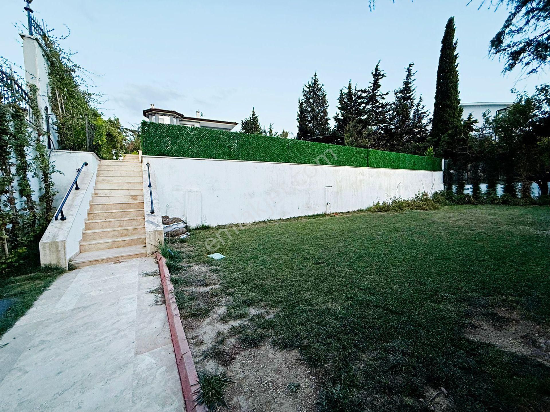 Silivri Mimar Sinan Denize Çarşiya Merkese Yürüme Mesafesi Satılık Villa - Görsel 3