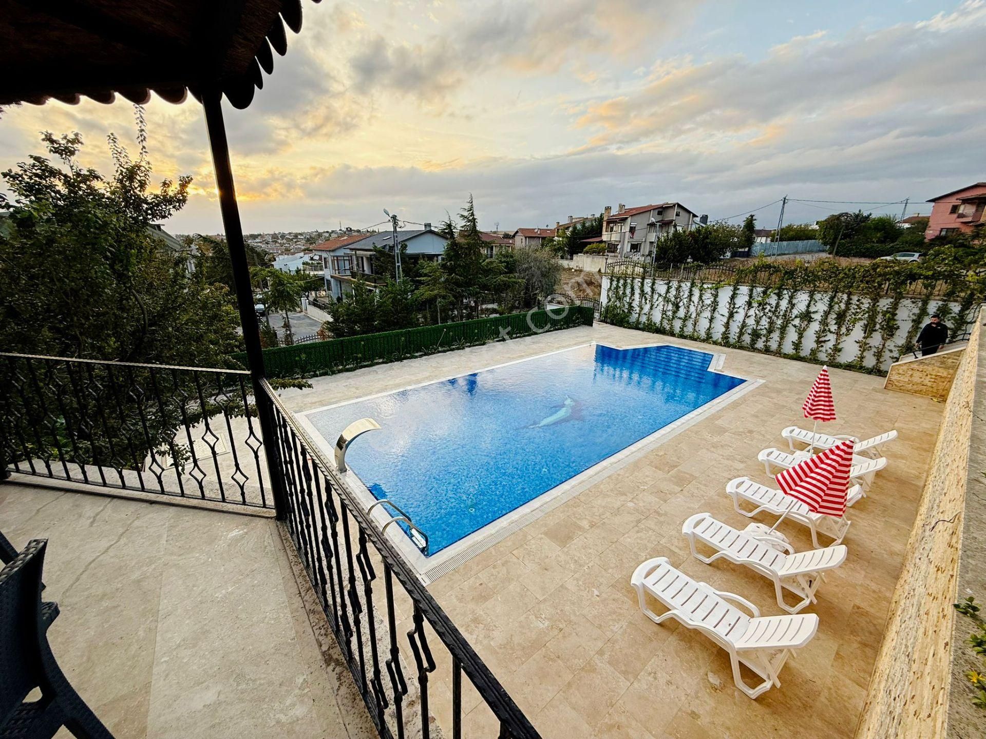 Silivri Mimar Sinan Denize Çarşiya Merkese Yürüme Mesafesi Satılık Villa - Görsel 2