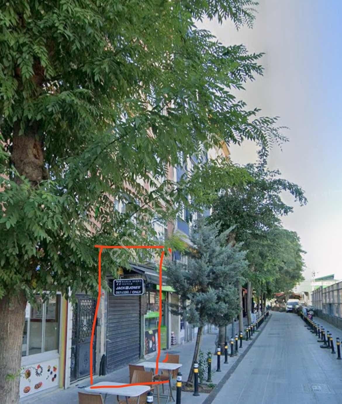 Bakırköy Çarşıda 16 M2 Fırsat Mağaza - Görsel 4