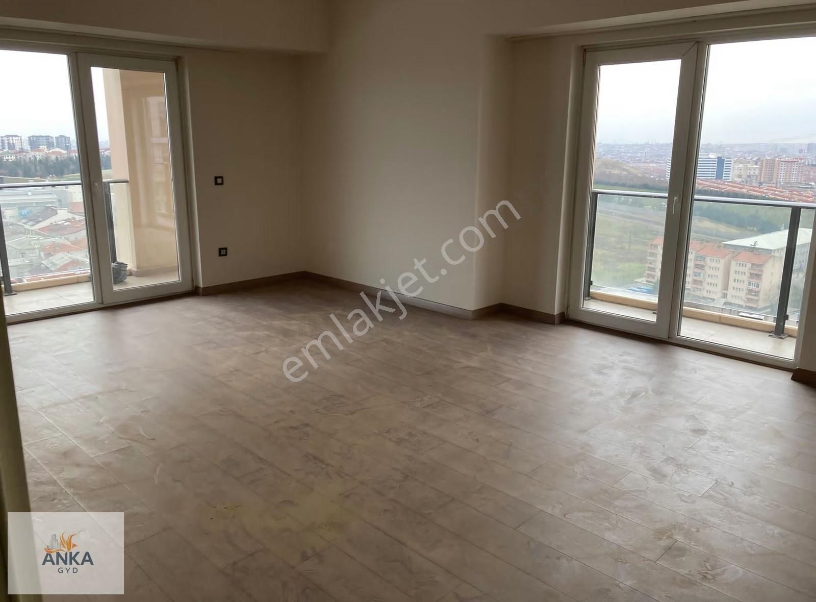 Venezia Mega 3+1 Full Balkon Kiracısız Satılık Daire