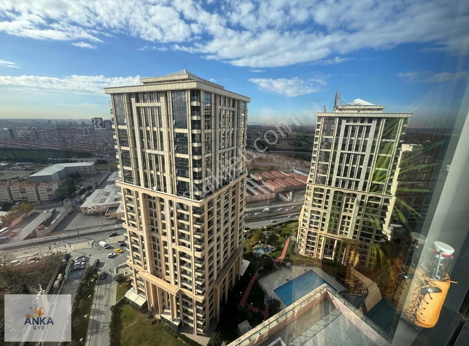 Venezia Mega 2+1 150m2 Kapalı Mutfak Kiracısız Satılık Daire